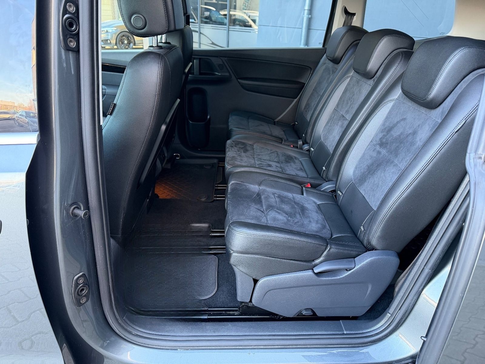 Volkswagen Sharan Highline/AUTOMATIK/XENON/KAMERA/FREISPREC foto 18