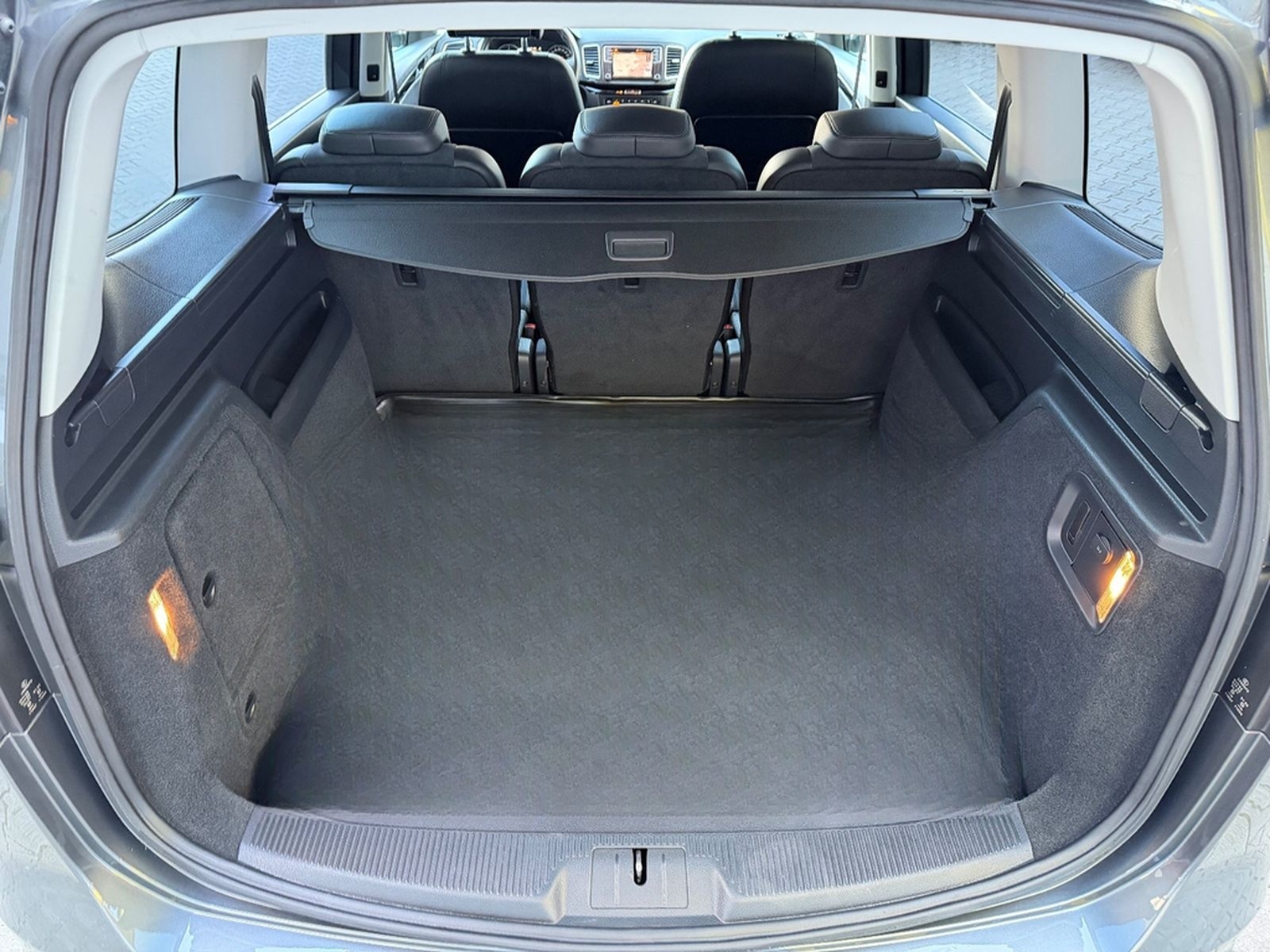 Volkswagen Sharan Highline/AUTOMATIK/XENON/KAMERA/FREISPREC foto 21