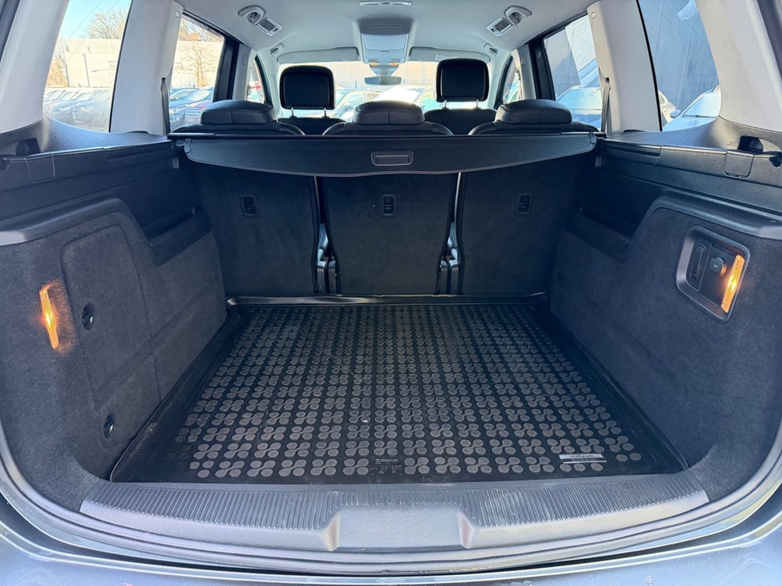 Volkswagen Sharan Highline/AUTOMATIK/XENON/KAMERA/FREISPREC foto 22