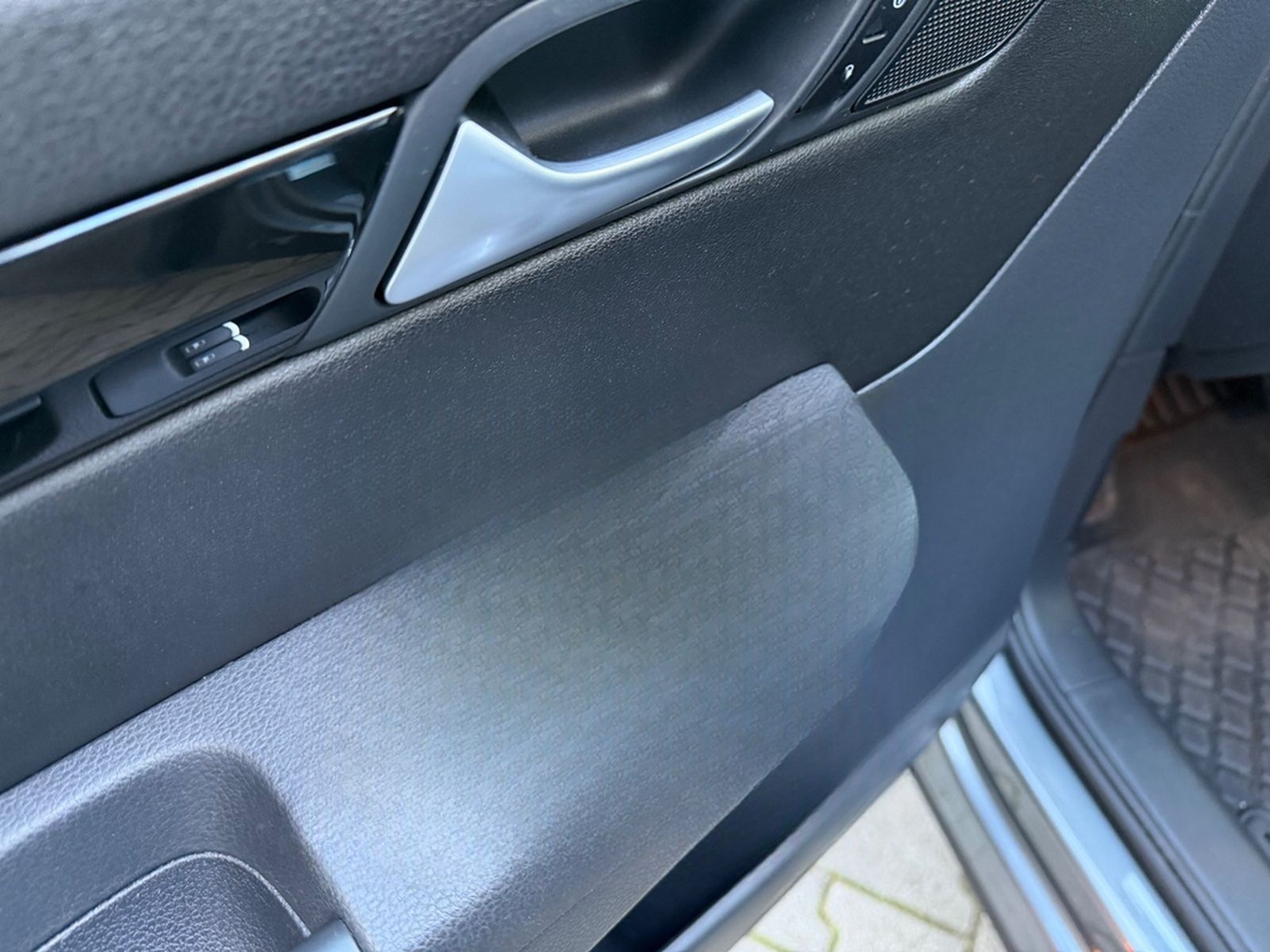 Volkswagen Sharan Highline/AUTOMATIK/XENON/KAMERA/FREISPREC foto 10