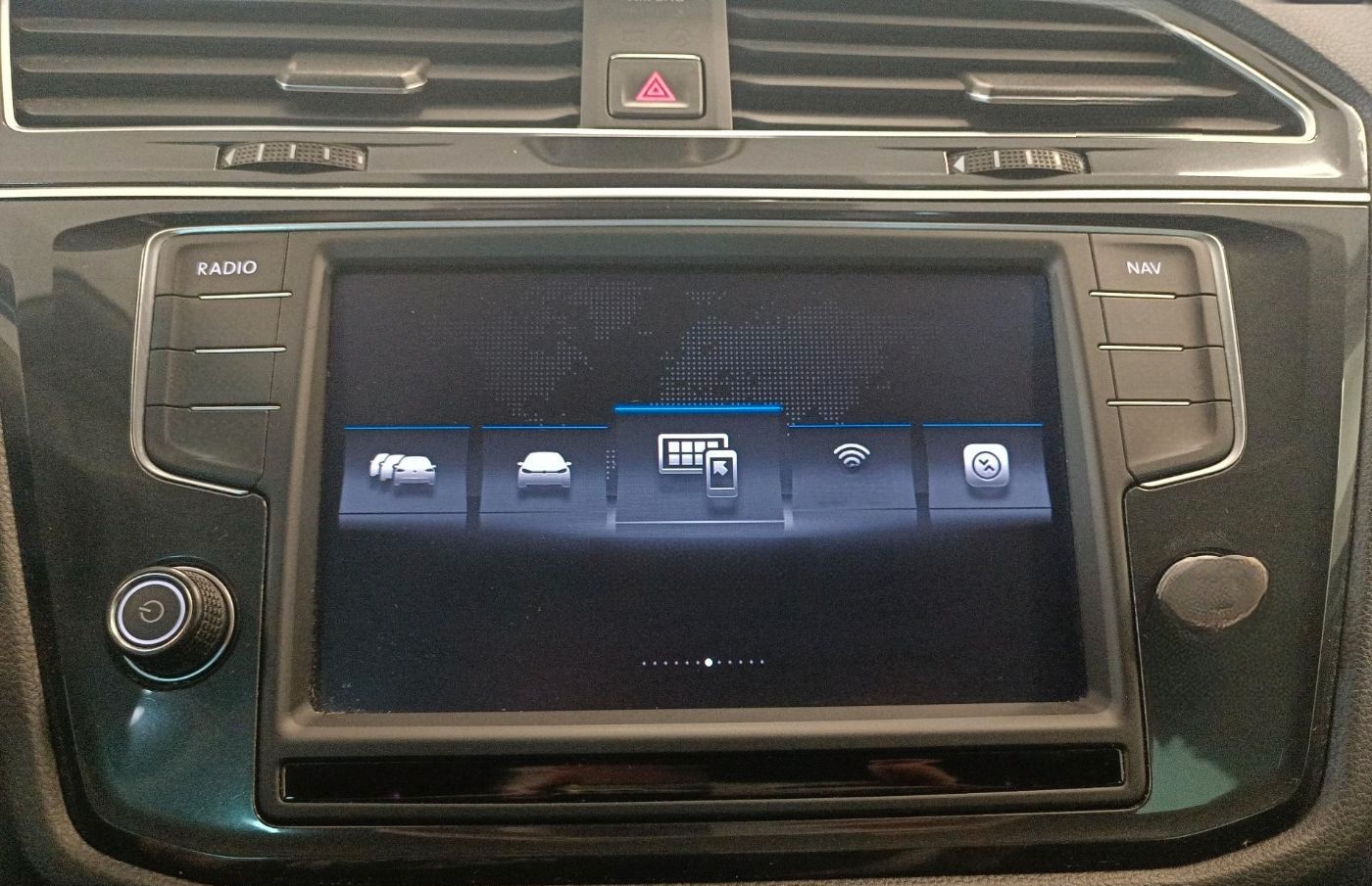 Volkswagen Tiguan 2.0 TDI Highline 4 Motion DSG LED*Navi*AC foto 13