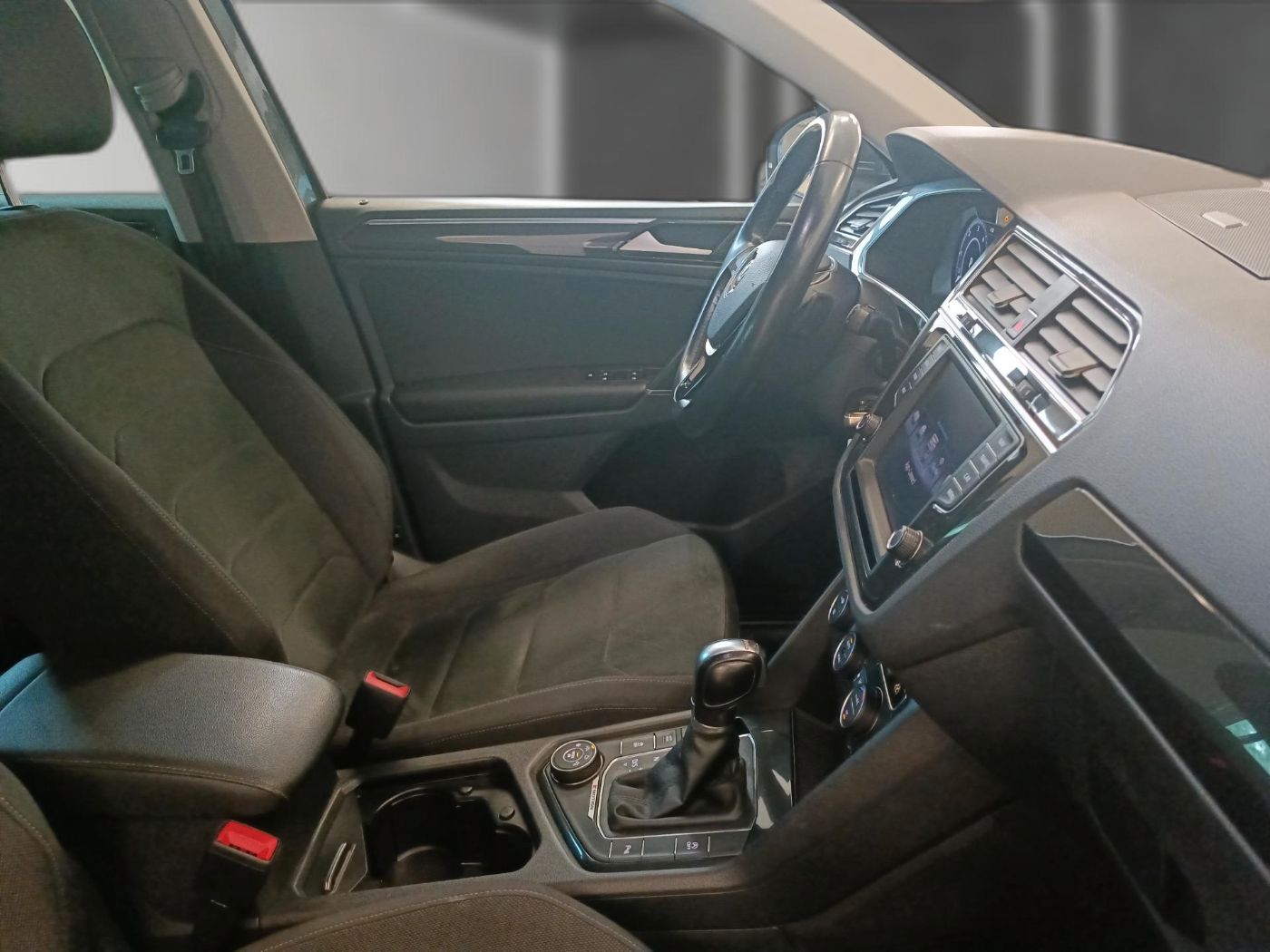 Volkswagen Tiguan 2.0 TDI Highline 4 Motion DSG LED*Navi*AC foto 14