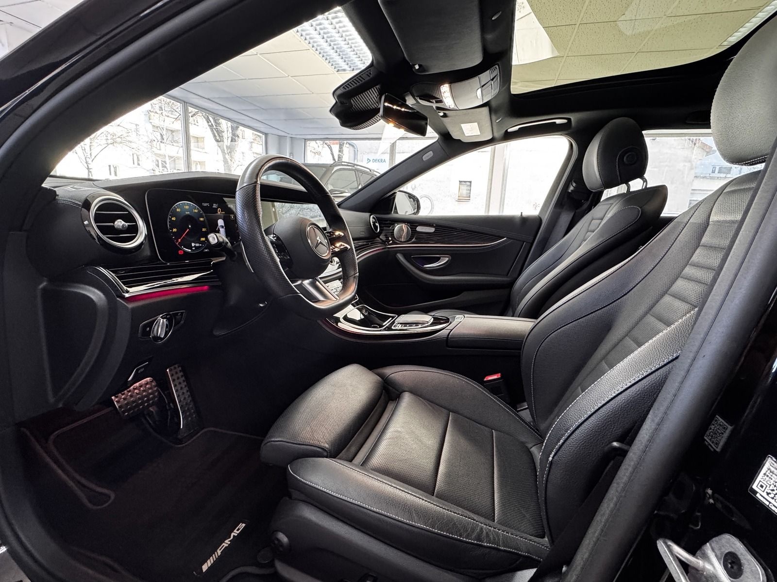 Mercedes-Benz E 400 d 4M AMG NIGHT 360° HUD PANO LÜFTG BURMESS foto 15