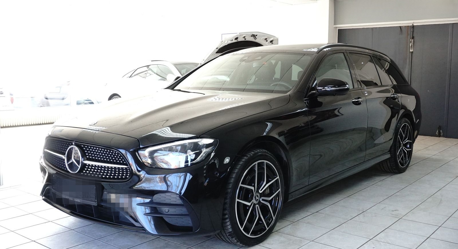 Mercedes-Benz E 400 d 4M AMG NIGHT 360° HUD PANO LÜFTG BURMESS foto 3