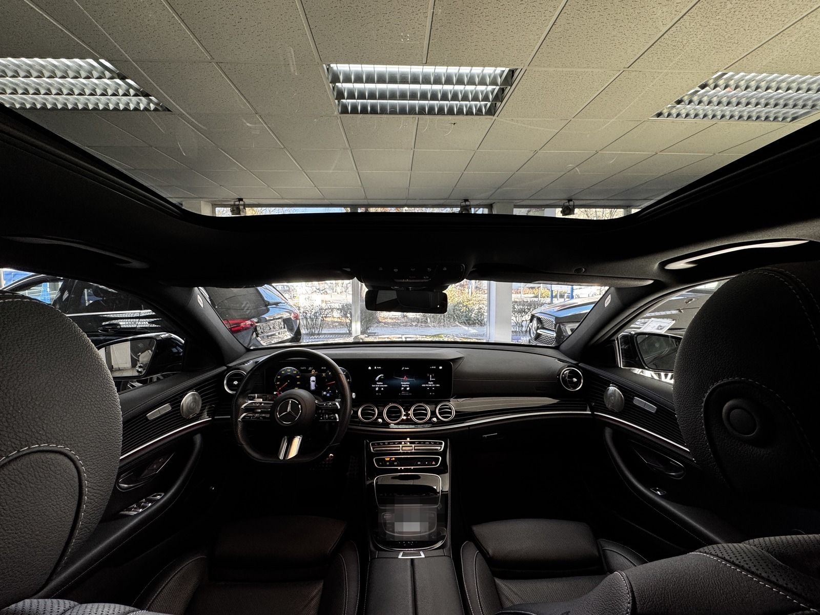 Mercedes-Benz E 400 d 4M AMG NIGHT 360° HUD PANO LÜFTG BURMESS foto 24