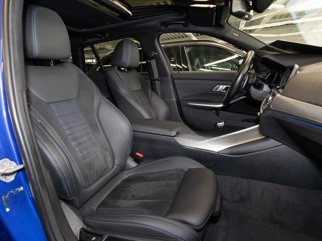 BMW 330e xDrive A M Sport HiFi DAB WLAN Pano.Dach foto 12
