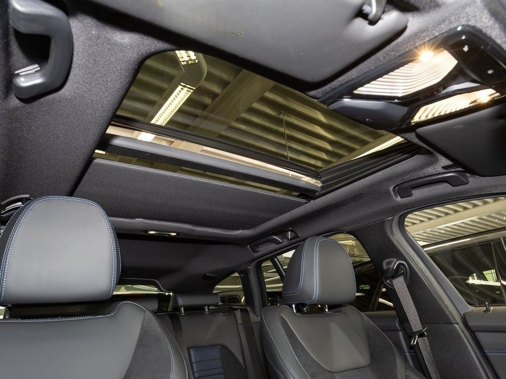 BMW 330e xDrive A M Sport HiFi DAB WLAN Pano.Dach foto 14