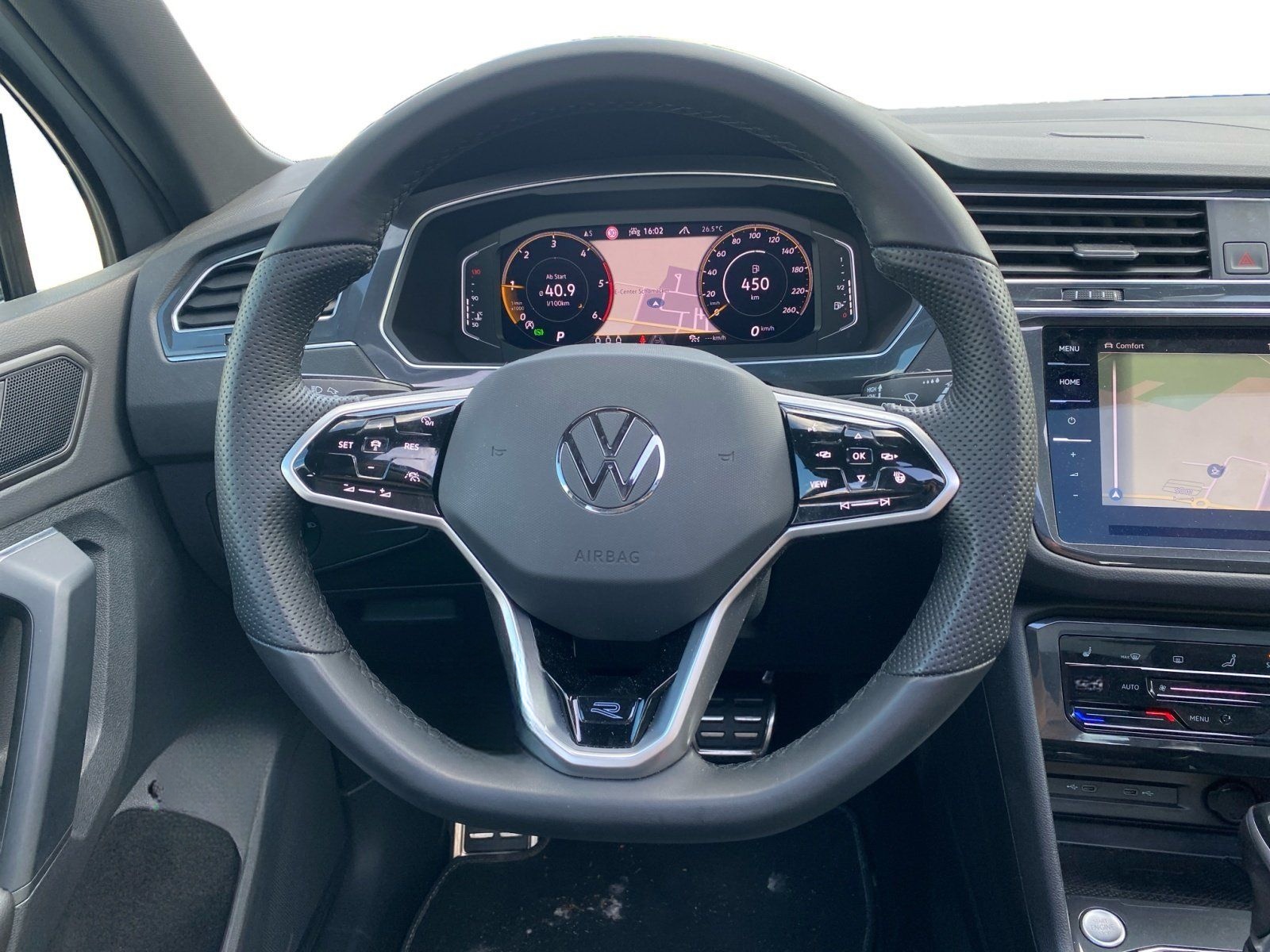 Volkswagen Tiguan R-Line 2.0 TDI DSG 4M+Pano+Navi+Matrix foto 13