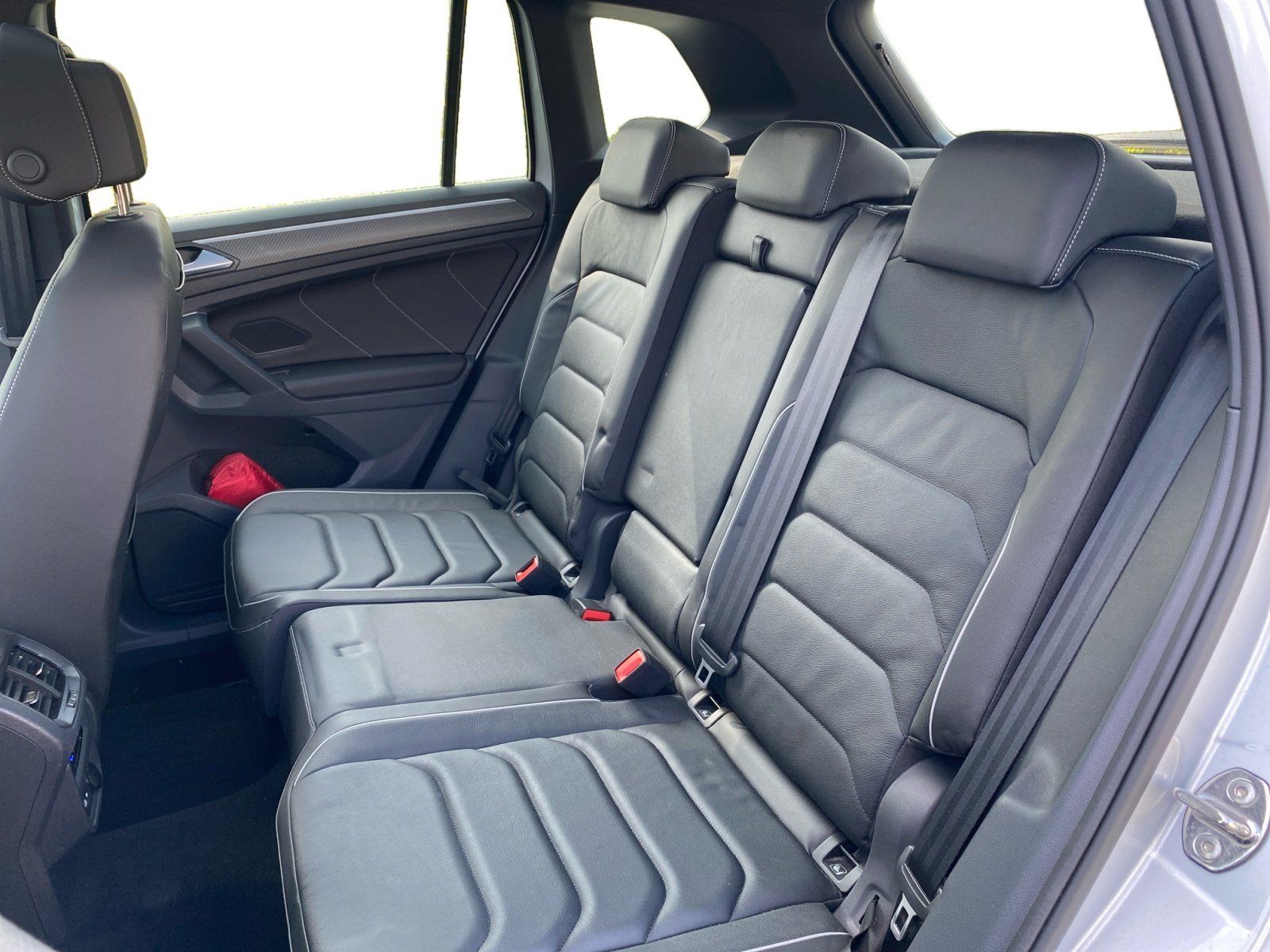 Volkswagen Tiguan R-Line 2.0 TDI DSG 4M+Pano+Navi+Matrix foto 9