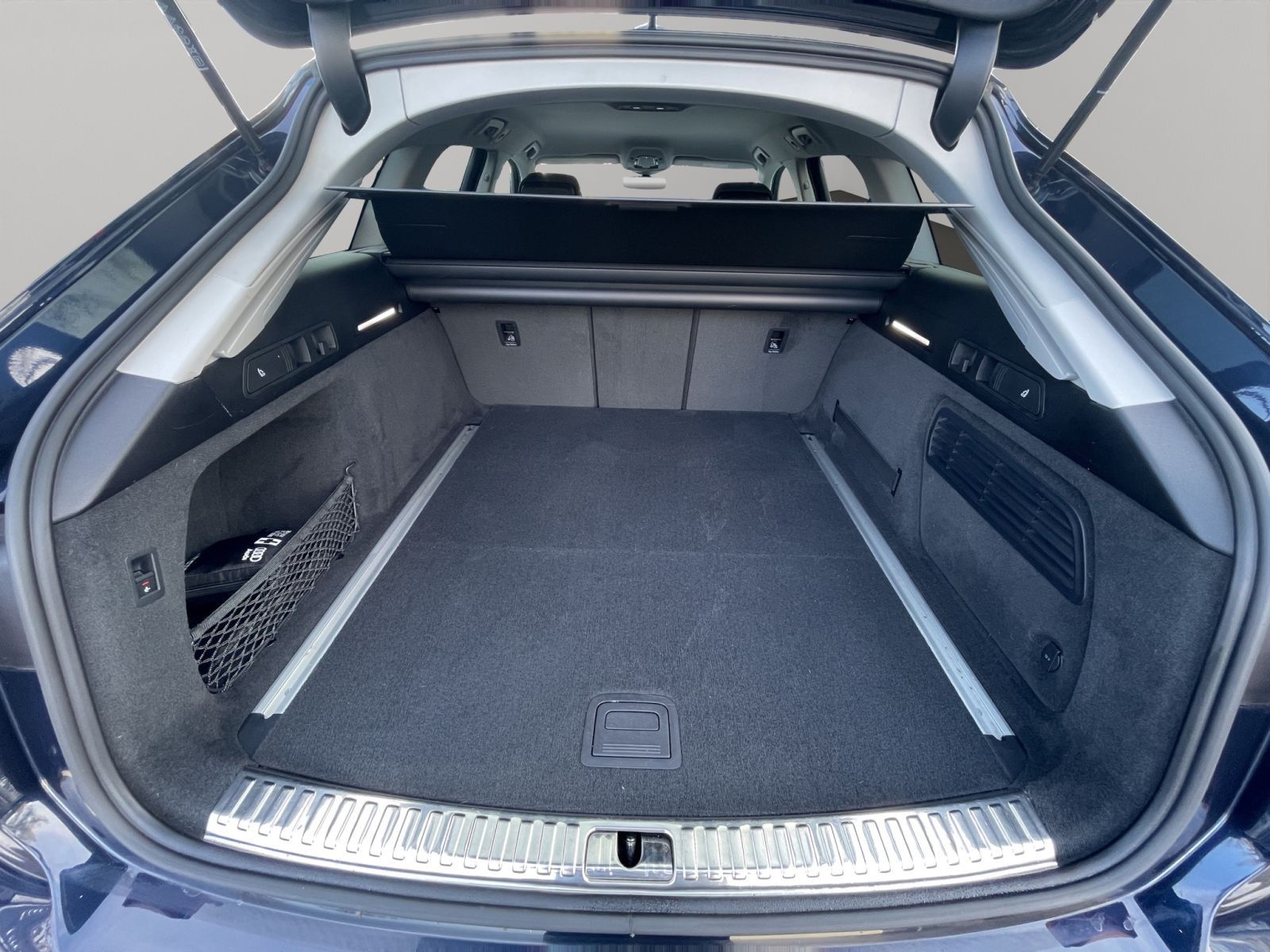 Audi A6 Avant 45 TDI qu. Matrix AHK Luftfahr. Kamera foto 21