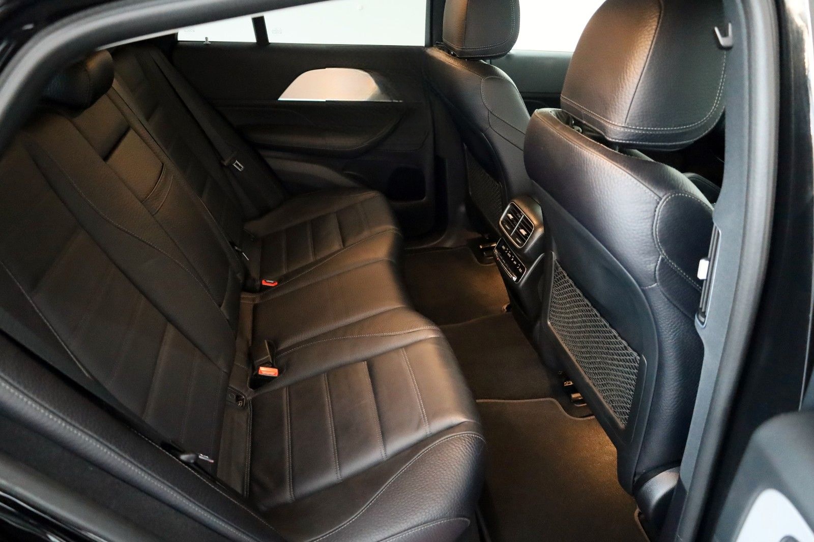 Mercedes-Benz GLE 350 e 4M Coupe,AMG line,Navi,360°Kamera,ACC foto 6