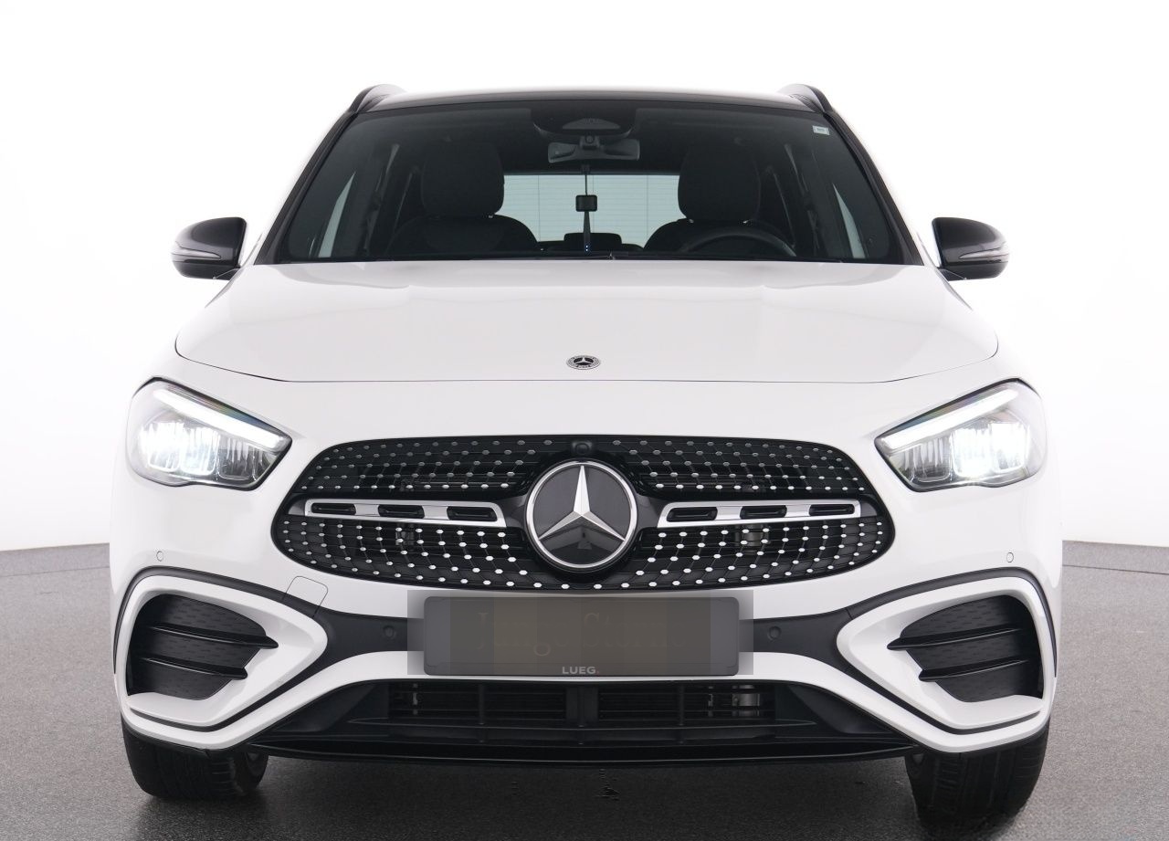 Mercedes-Benz GLA 200 AMG+Pano+Night+LED+19+KeyG+EHeck+RFK+PTS foto 15