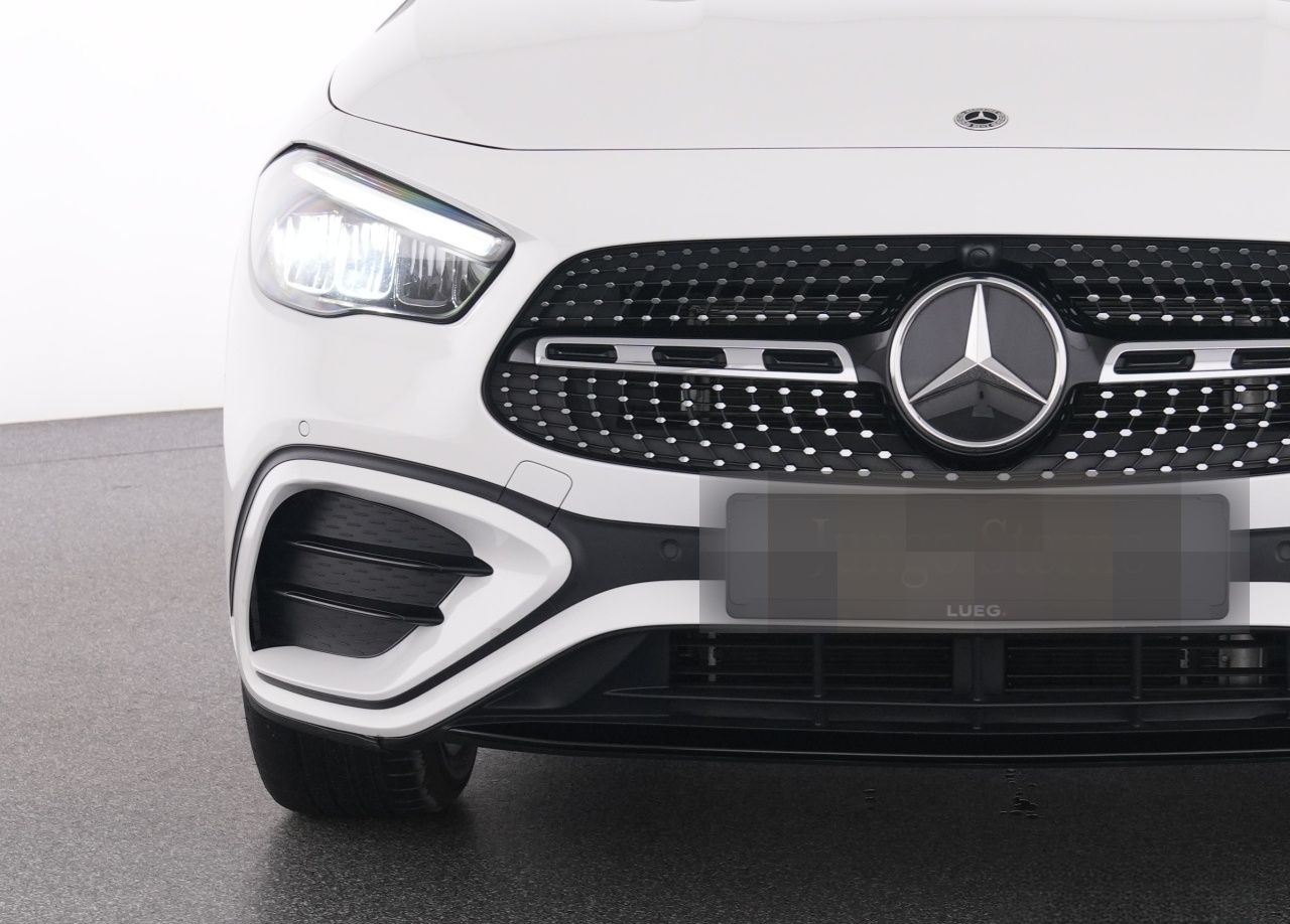 Mercedes-Benz GLA 200 AMG+Pano+Night+LED+19+KeyG+EHeck+RFK+PTS foto 17