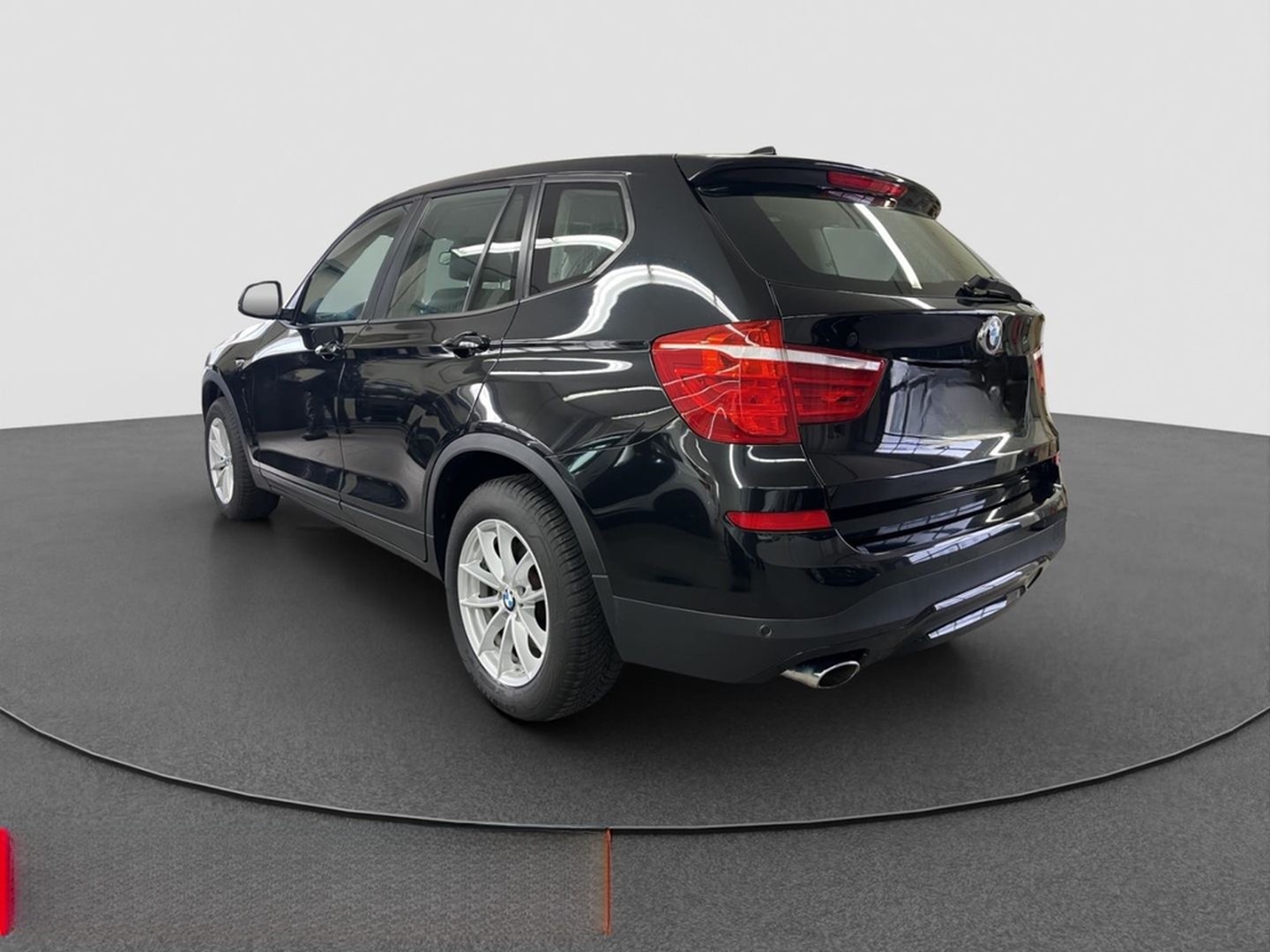 BMW X3 2.0d xDrive AB 290EUR AHK 1.HAND NAVI HK PDC foto 5