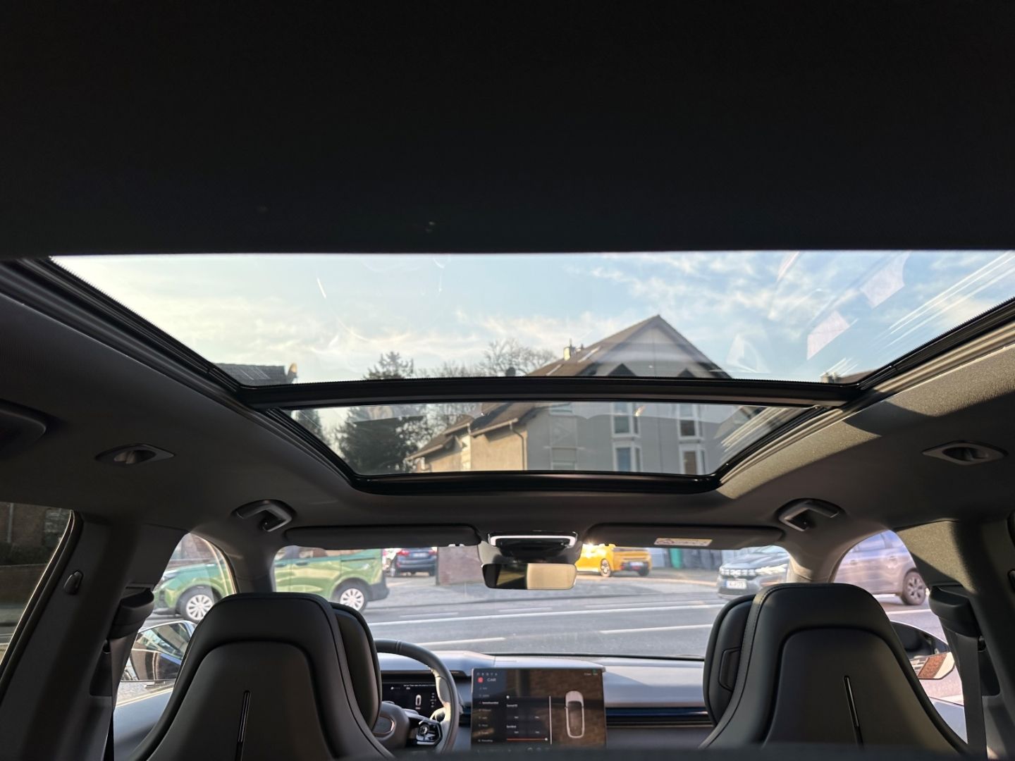 Lynk&Co 08 Core 1.5 T PHEV 257 KW El. Panodach Navi Lede foto 25