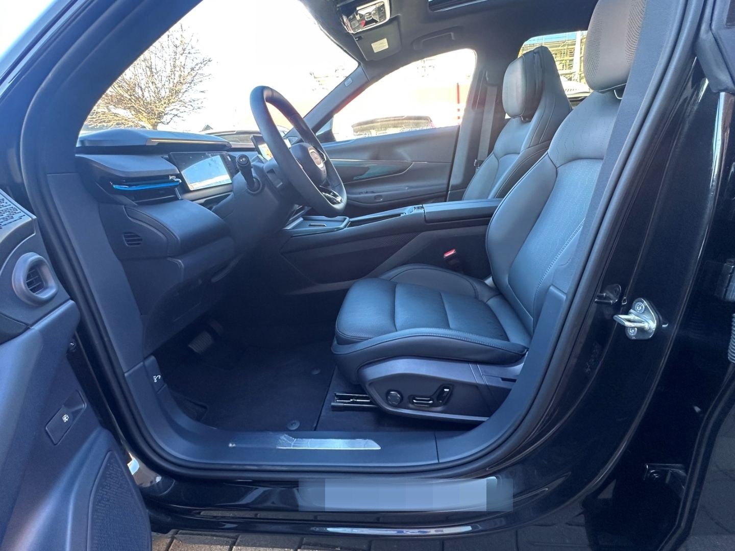 Lynk&Co 08 Core 1.5 T PHEV 257 KW El. Panodach Navi Lede foto 8