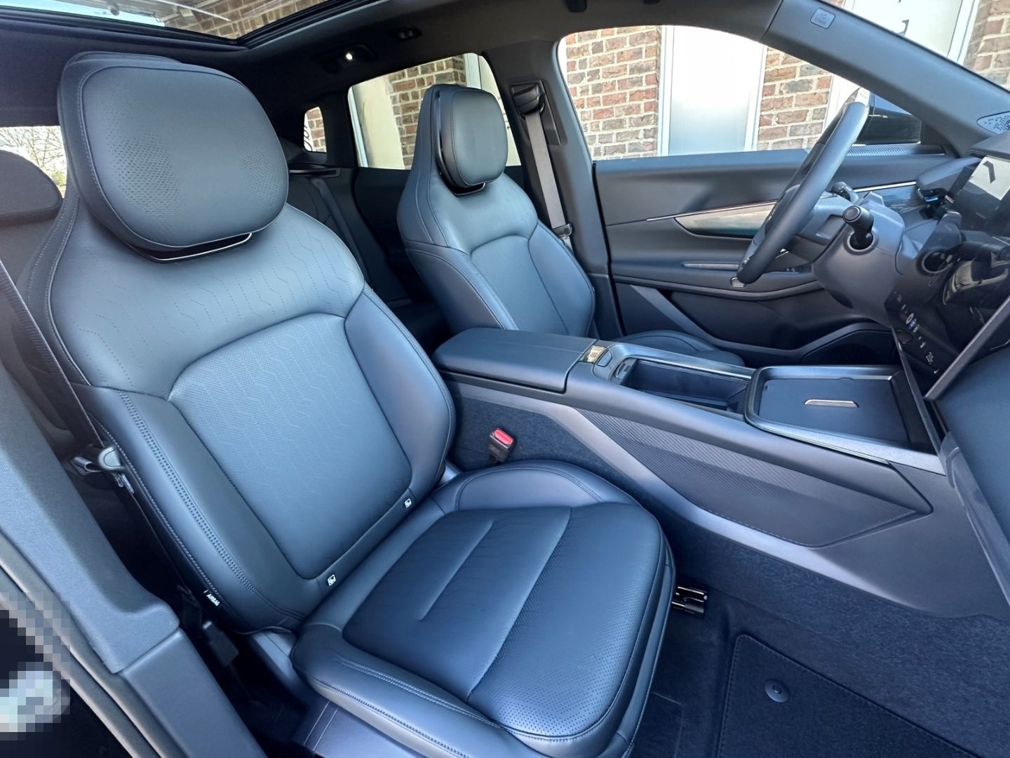 Lynk&Co 08 Core 1.5 T PHEV 257 KW El. Panodach Navi Lede foto 10