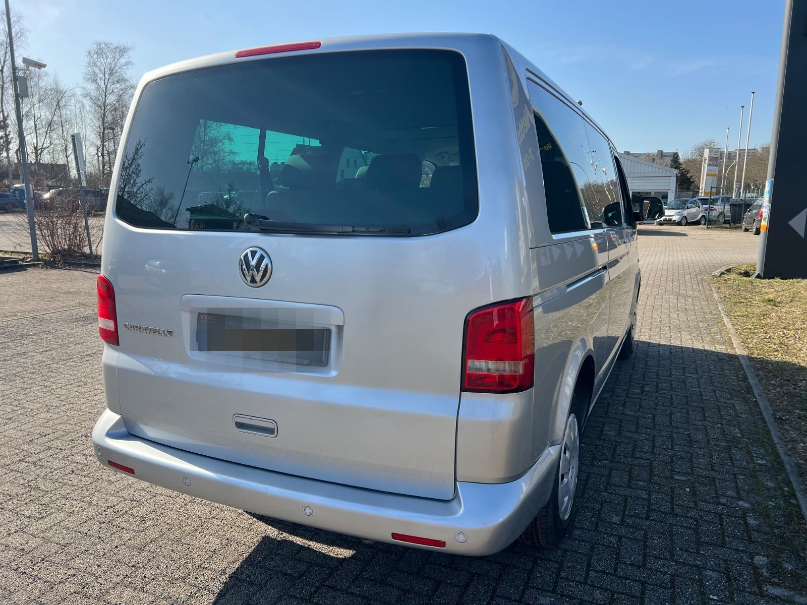 Volkswagen T5 Caravelle 2,0 lang 9xSitzer Standhz.  AHK EU5 foto 17