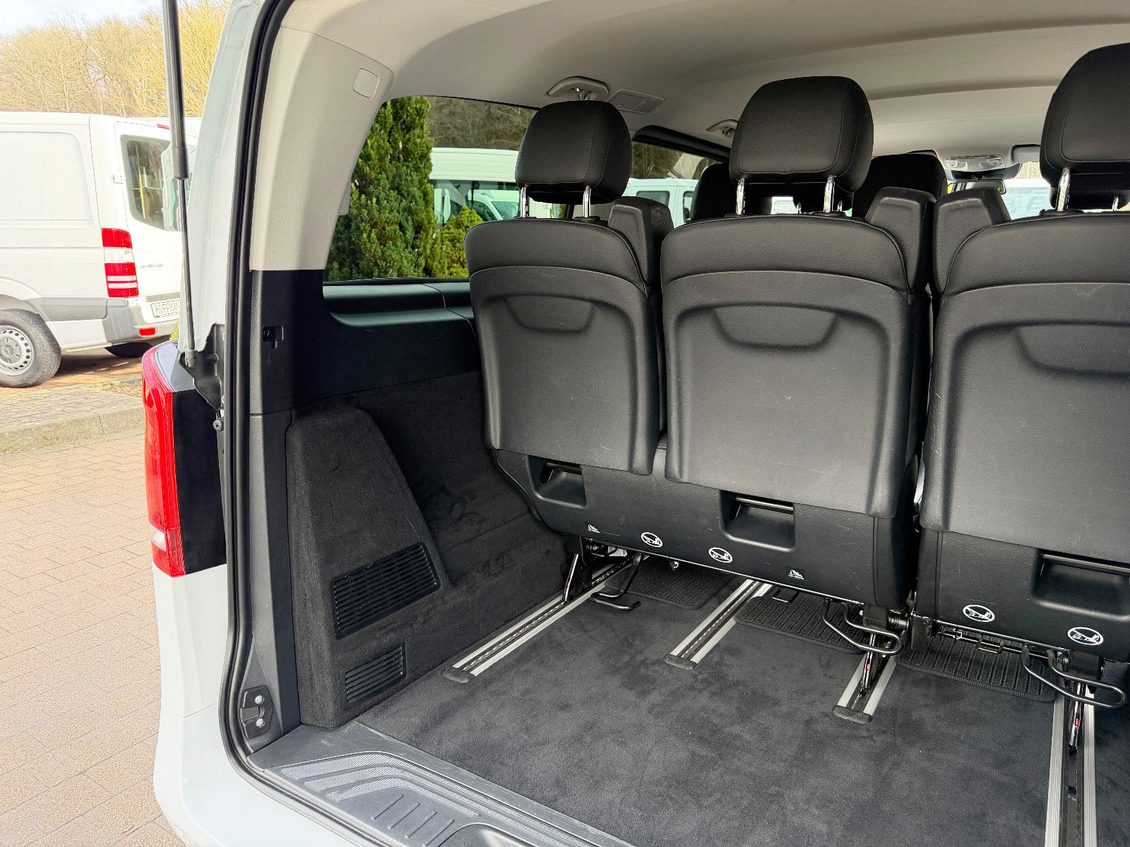 Mercedes-Benz Vito Tourer 116CDI Edition LANG 7-Sitze LED foto 20