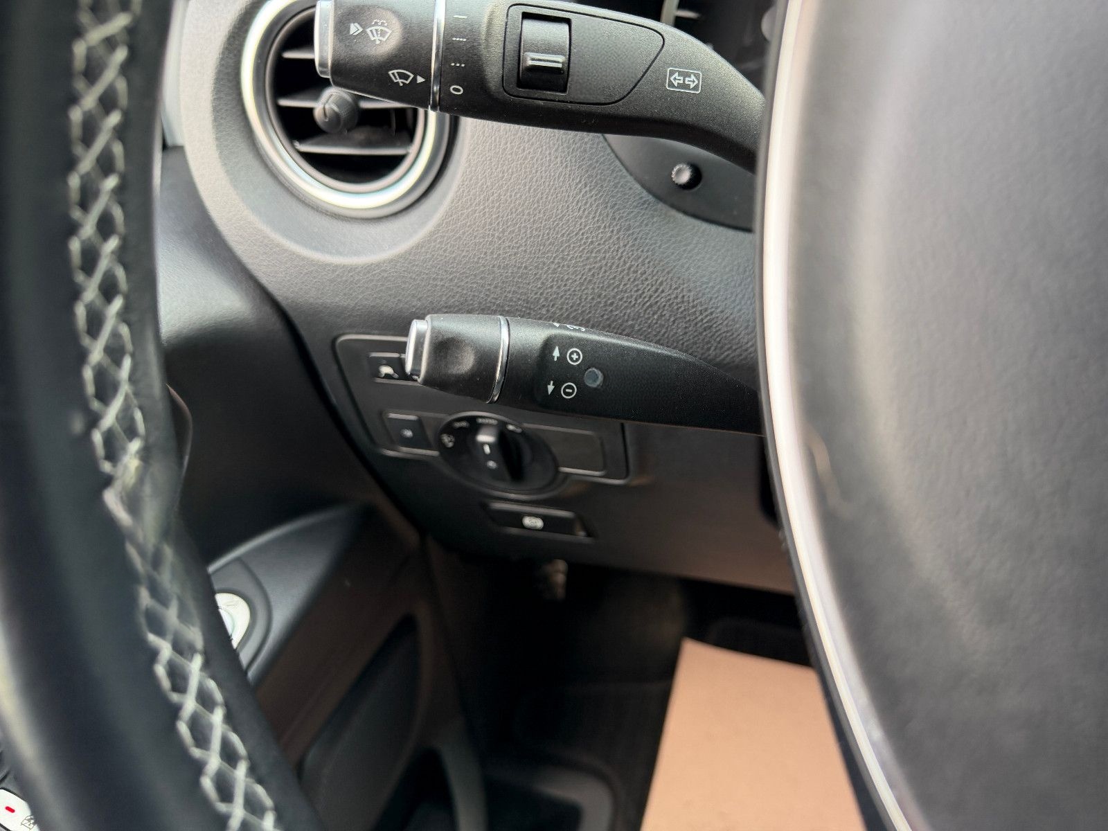 Mercedes-Benz Vito Tourer 116CDI Edition LANG 7-Sitze LED foto 24