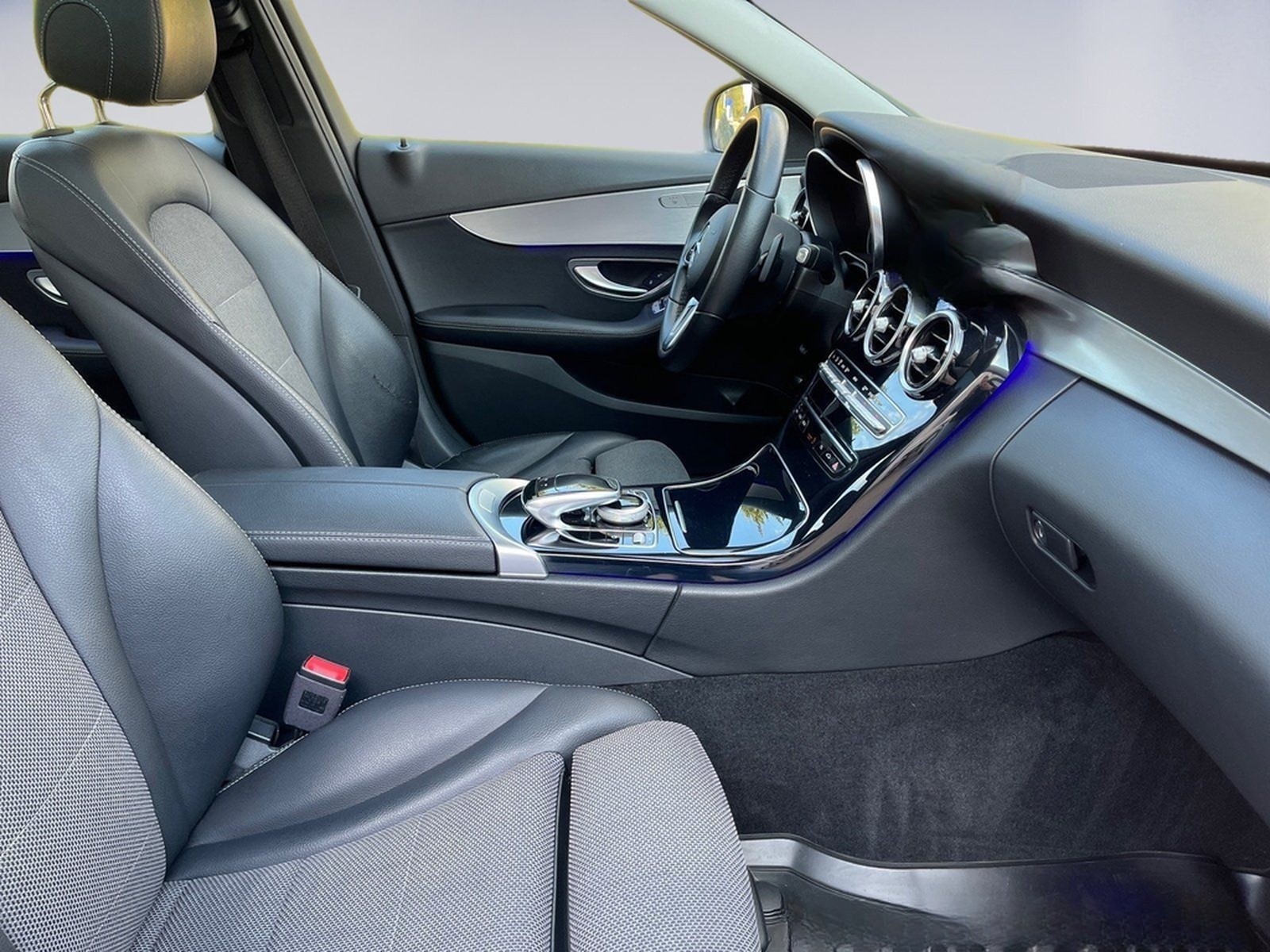 Mercedes-Benz C 200 T Avantgarde AHK+Multibeam LED+Pano+Kamera foto 12