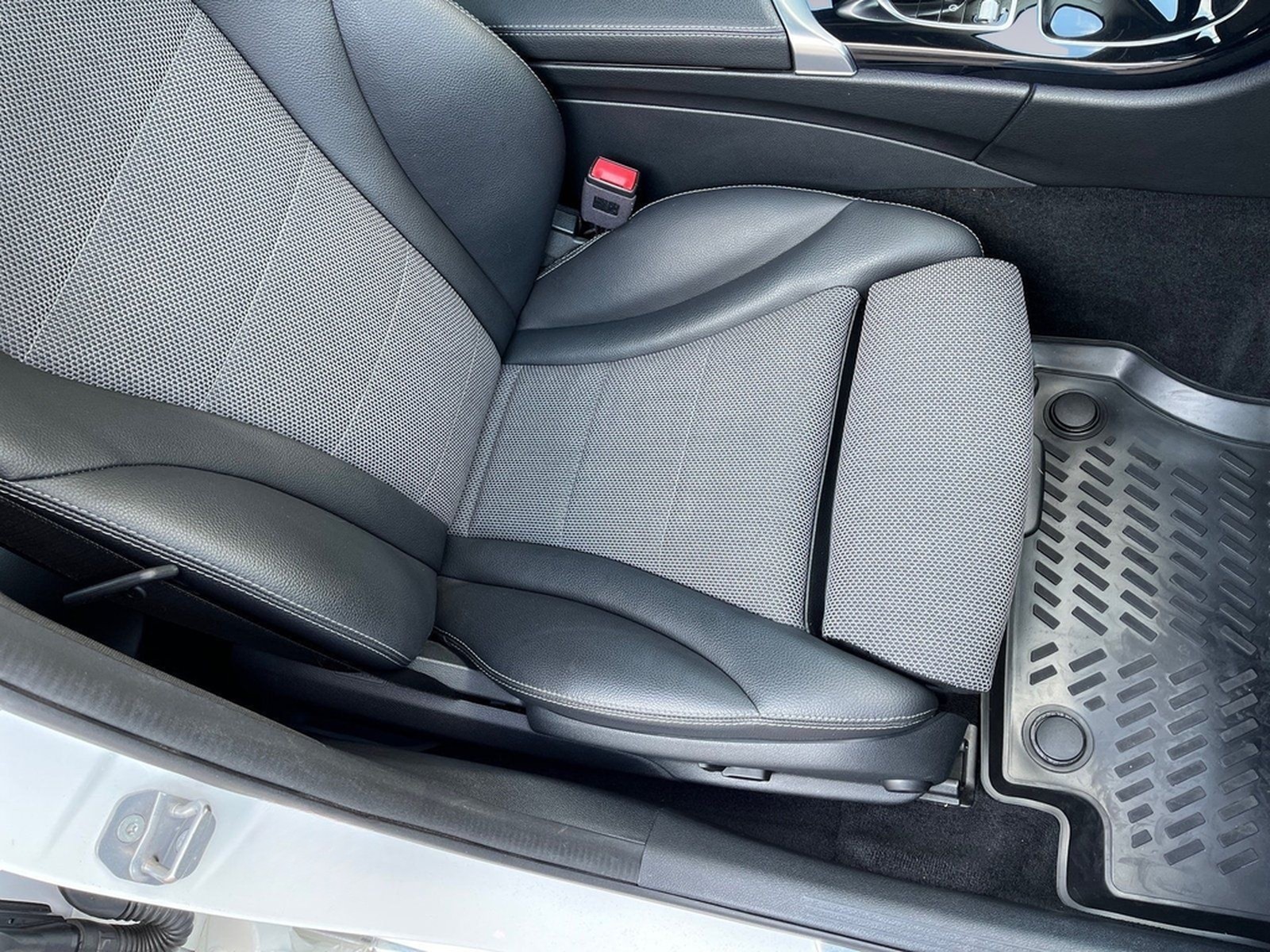 Mercedes-Benz C 200 T Avantgarde AHK+Multibeam LED+Pano+Kamera foto 18