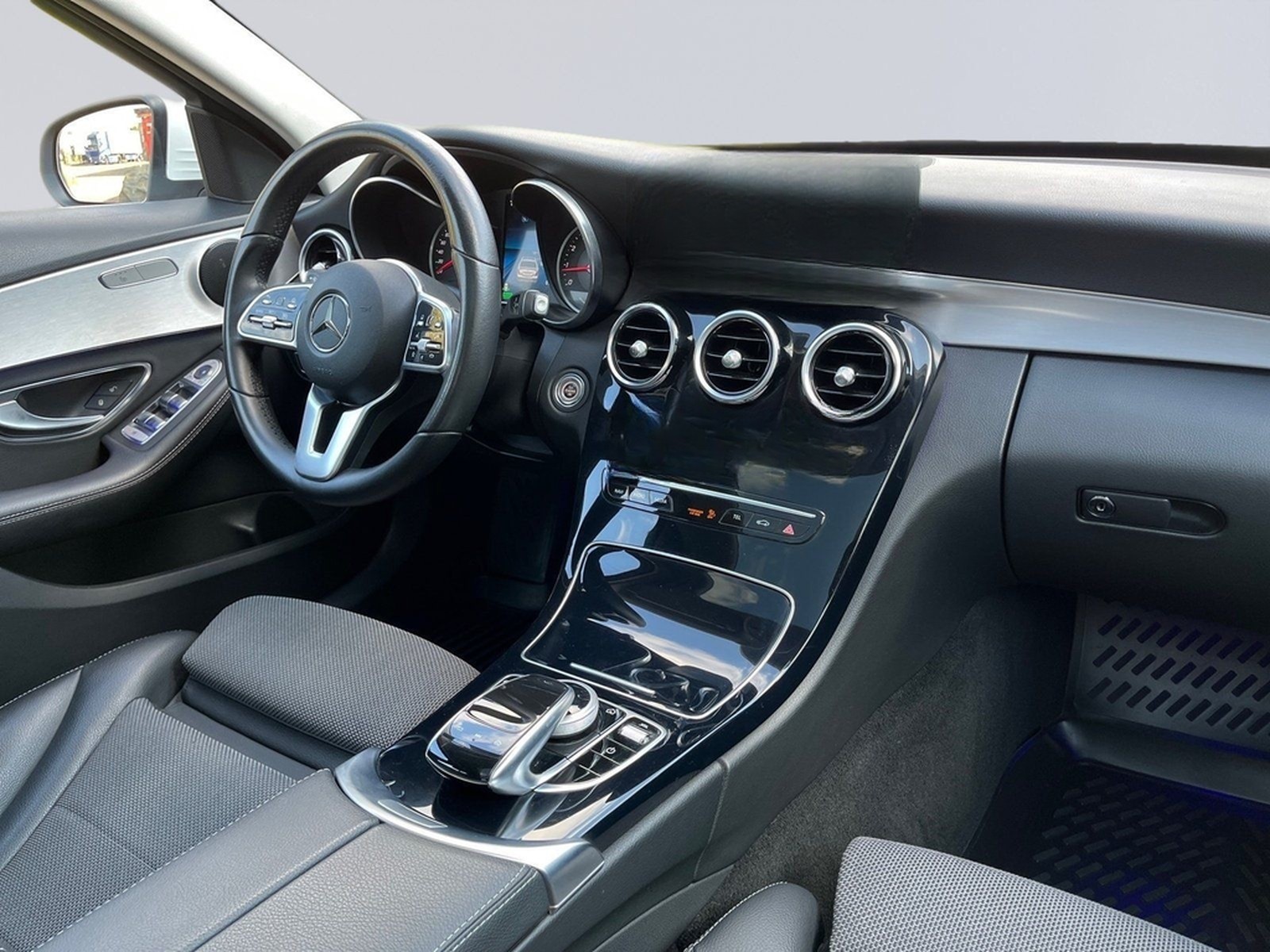 Mercedes-Benz C 200 T Avantgarde AHK+Multibeam LED+Pano+Kamera foto 7