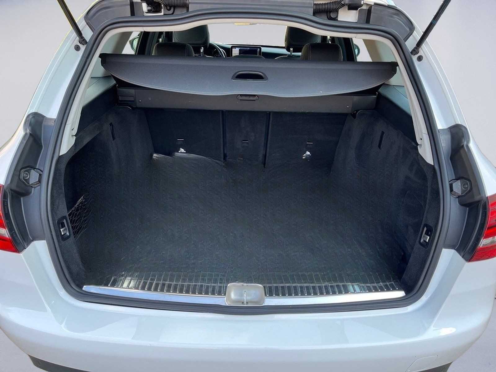 Mercedes-Benz C 200 T Avantgarde AHK+Multibeam LED+Pano+Kamera foto 10