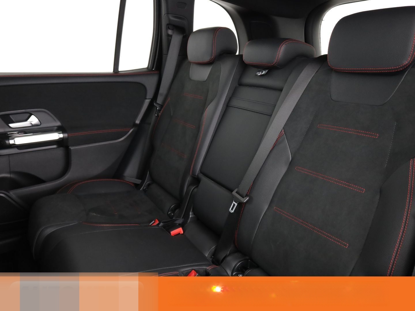 Mercedes-Benz GLB-Klasse GLB 250 4Matic AMG Line Aut.*NAVI*LED foto 14