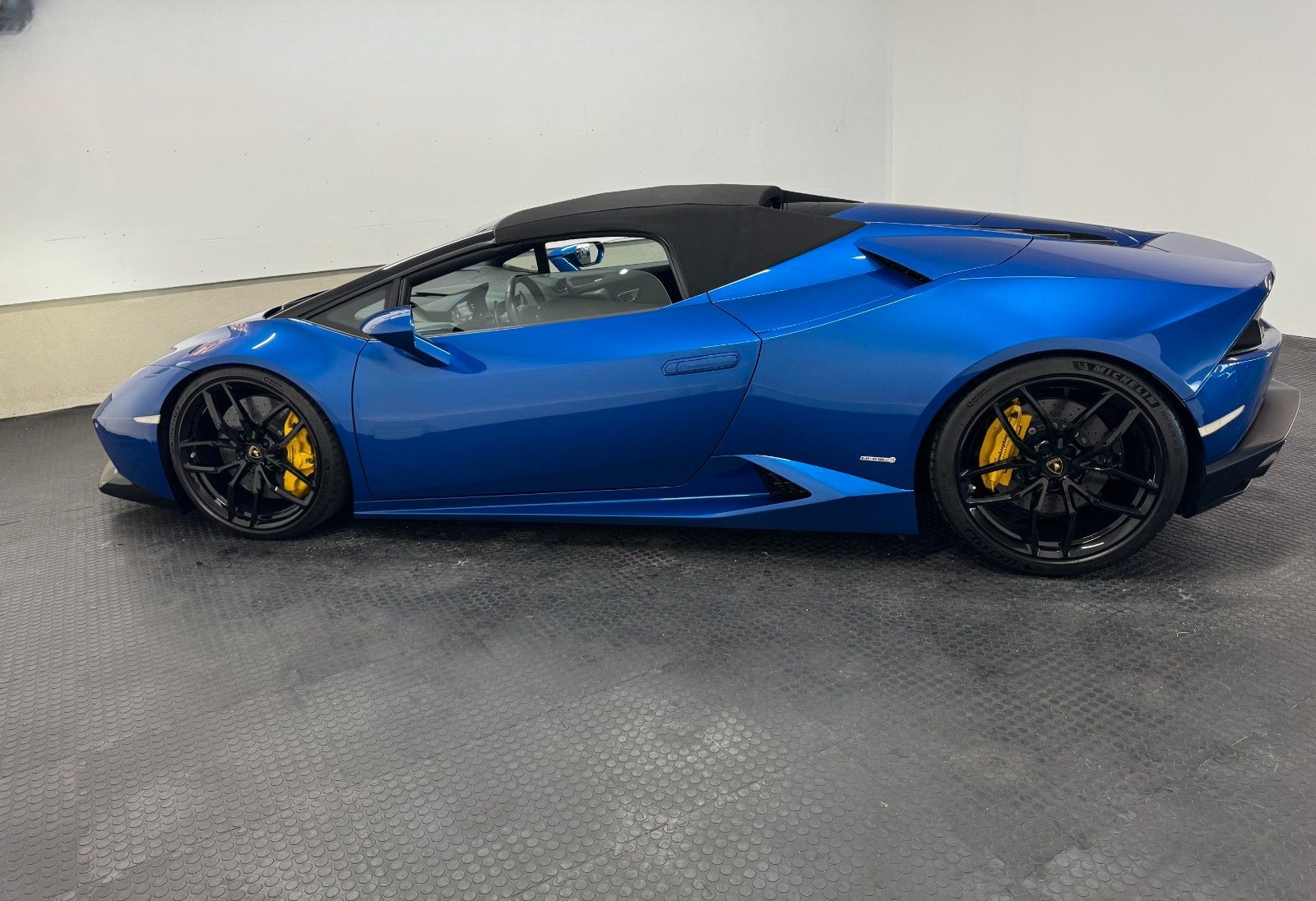 Lamborghini Huracán LP610-4 Spyder*AD PERSONAM*KERAMIK*SENSO foto 19