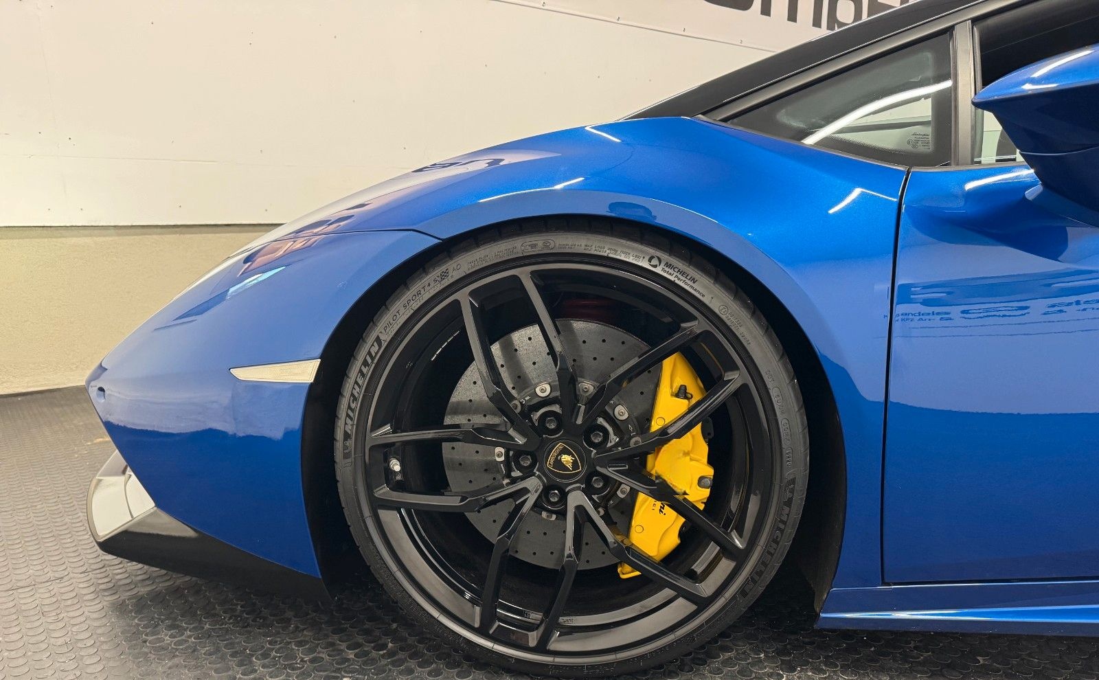 Lamborghini Huracán LP610-4 Spyder*AD PERSONAM*KERAMIK*SENSO foto 20