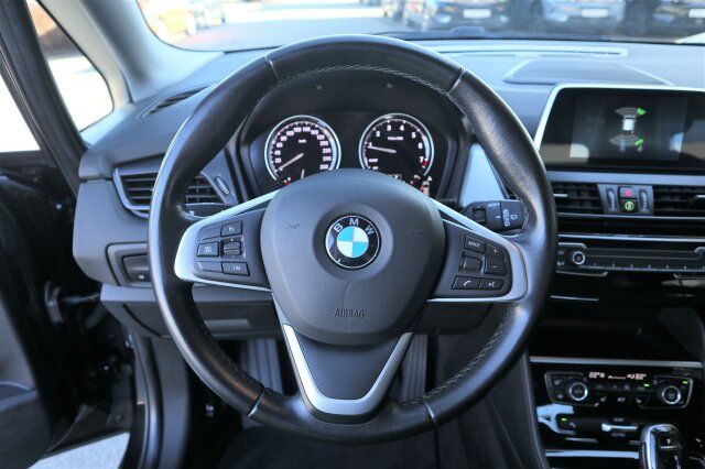 BMW 2er Active Tourer - 220i Advantage Navi/Sitzhzg. foto 13