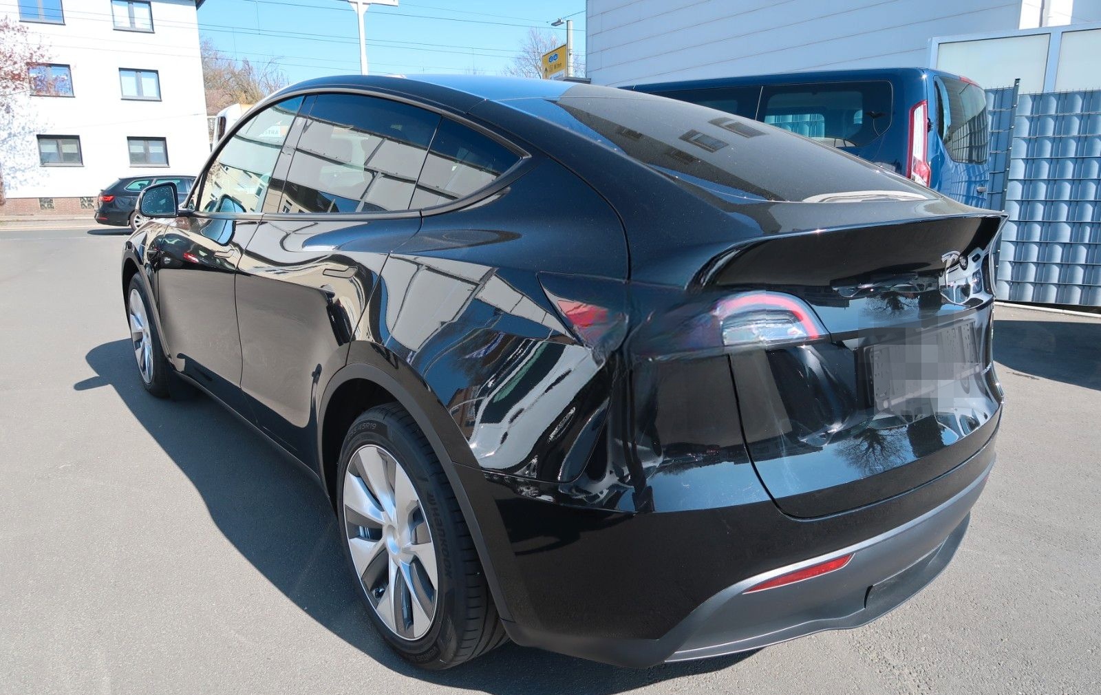 Tesla Model Y Long Range Dual AWD # AHK # black #MWST. foto 2