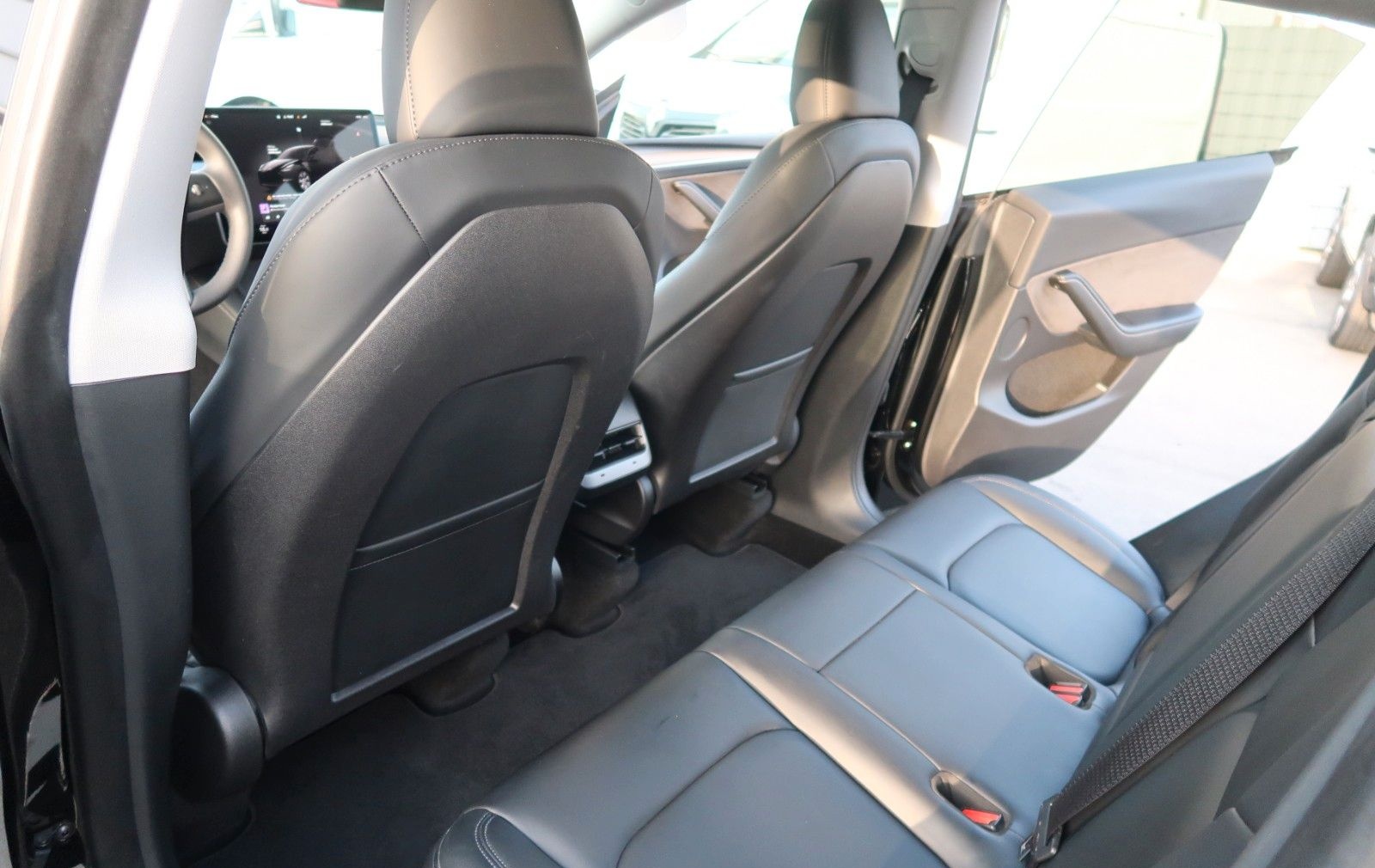 Tesla Model Y Long Range Dual AWD # AHK # black #MWST. foto 13