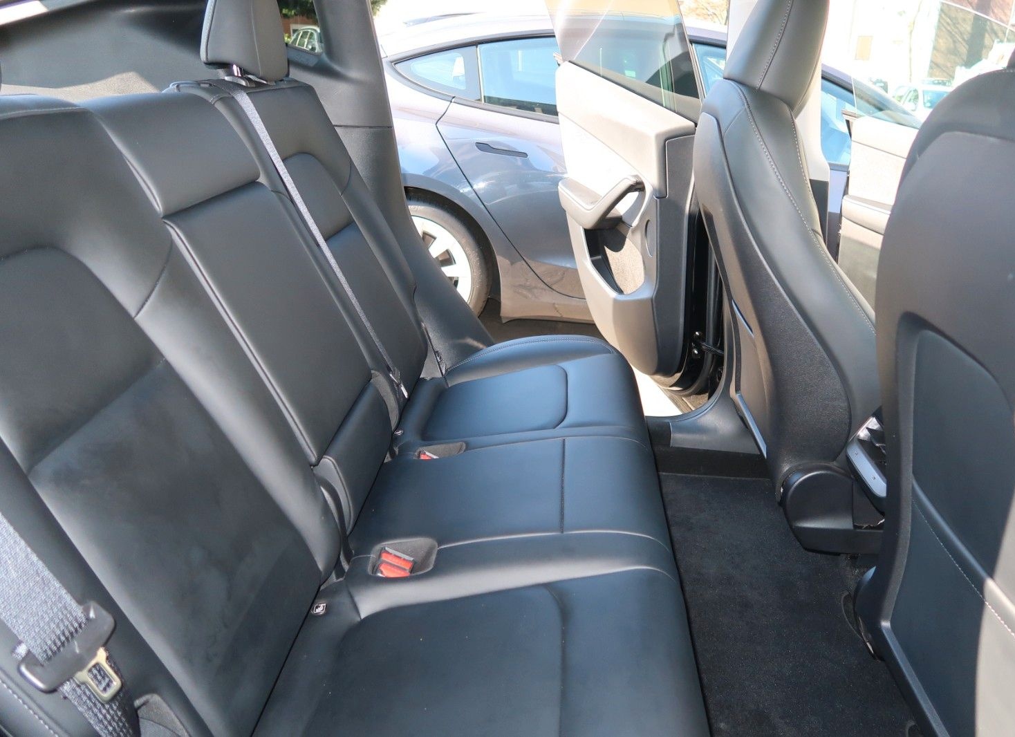 Tesla Model Y Long Range Dual AWD # AHK # black #MWST. foto 14