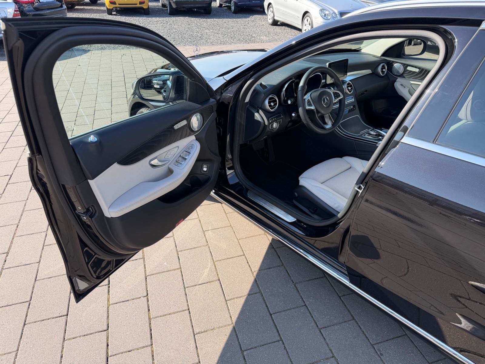 Mercedes-Benz C 200*EXCLUSIVE*PANO*BURMESTER*360°KAMERA*ACC* foto 23