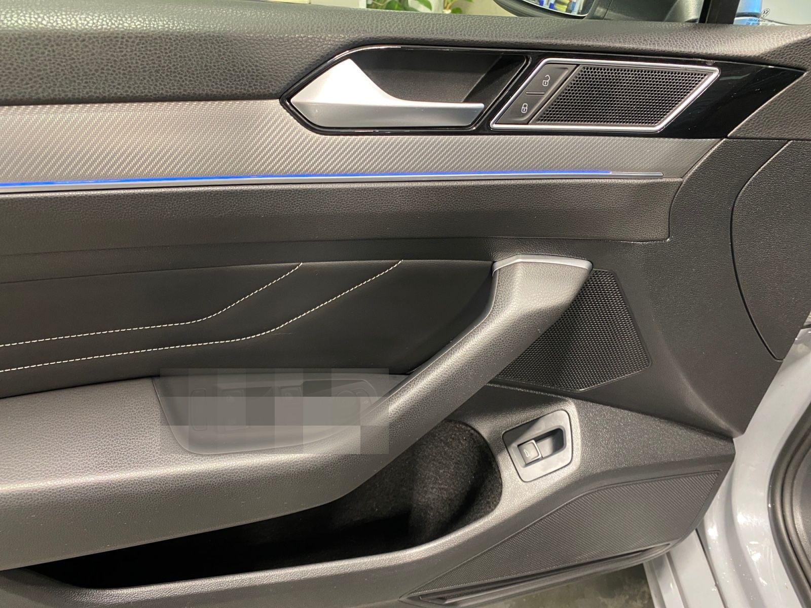 Volkswagen Passat Variant R-Line 4M AHK LED DigiTacho Leder foto 21