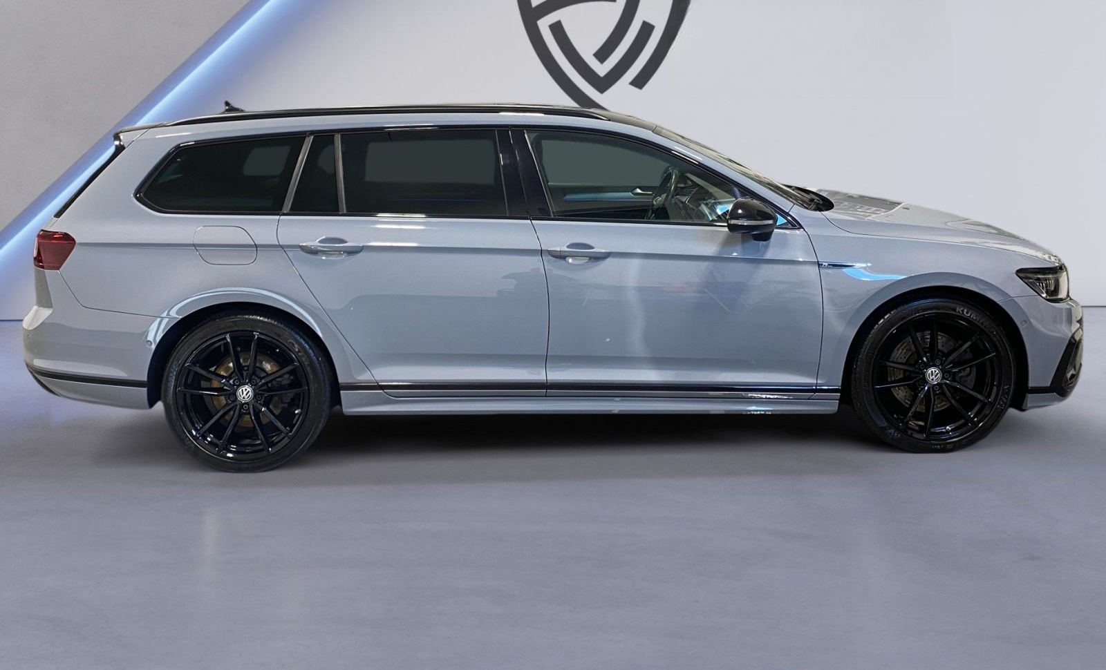Volkswagen Passat Variant R-Line 4M AHK LED DigiTacho Leder foto 7
