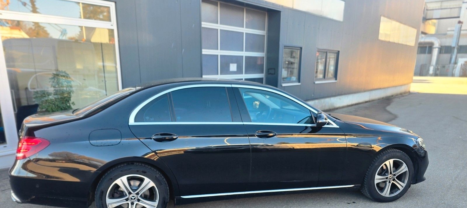 Mercedes-Benz E 220 E Limousine E 220 d-Autom-Navi-teilleder foto 14