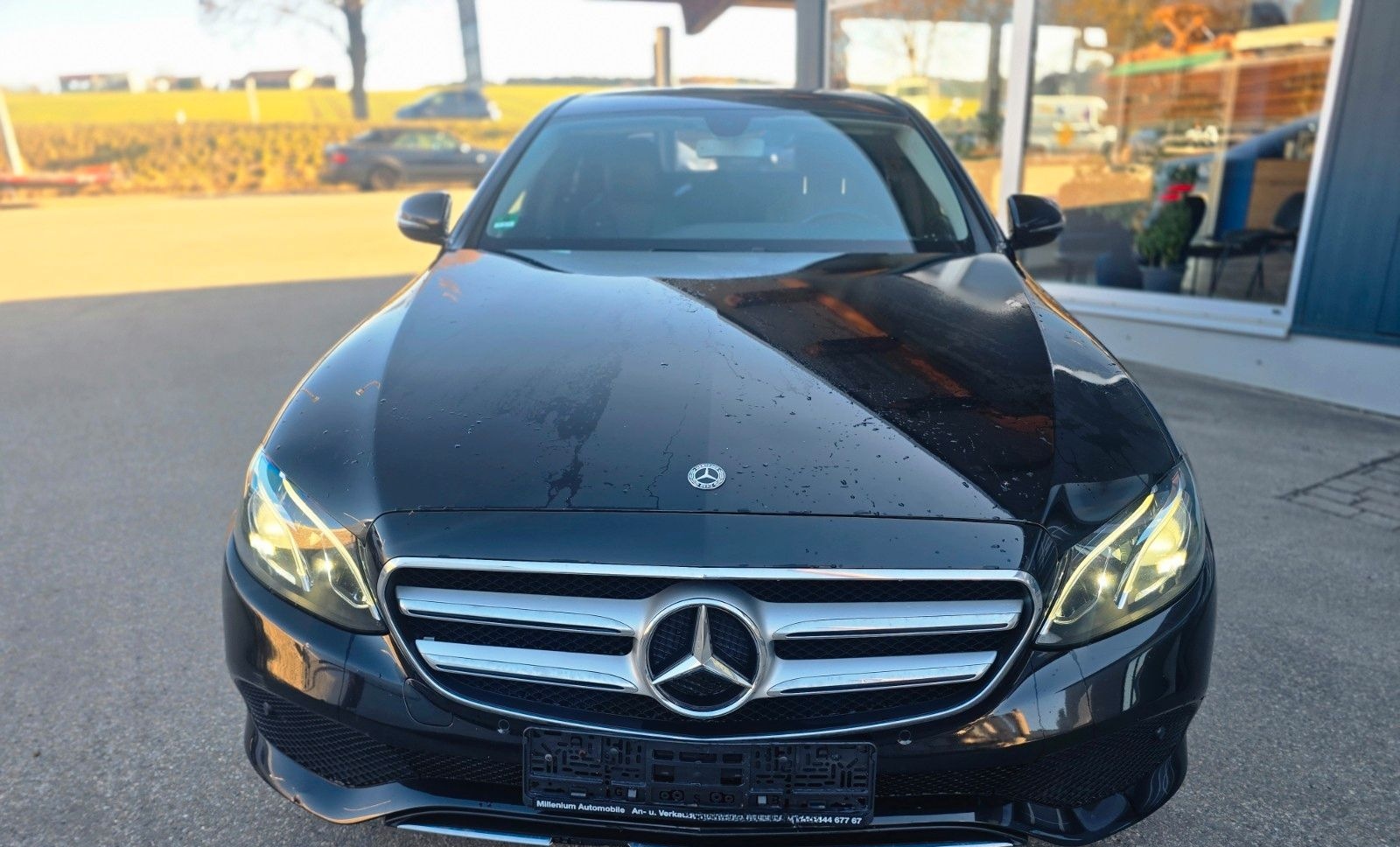 Mercedes-Benz E 220 E Limousine E 220 d-Autom-Navi-teilleder foto 16