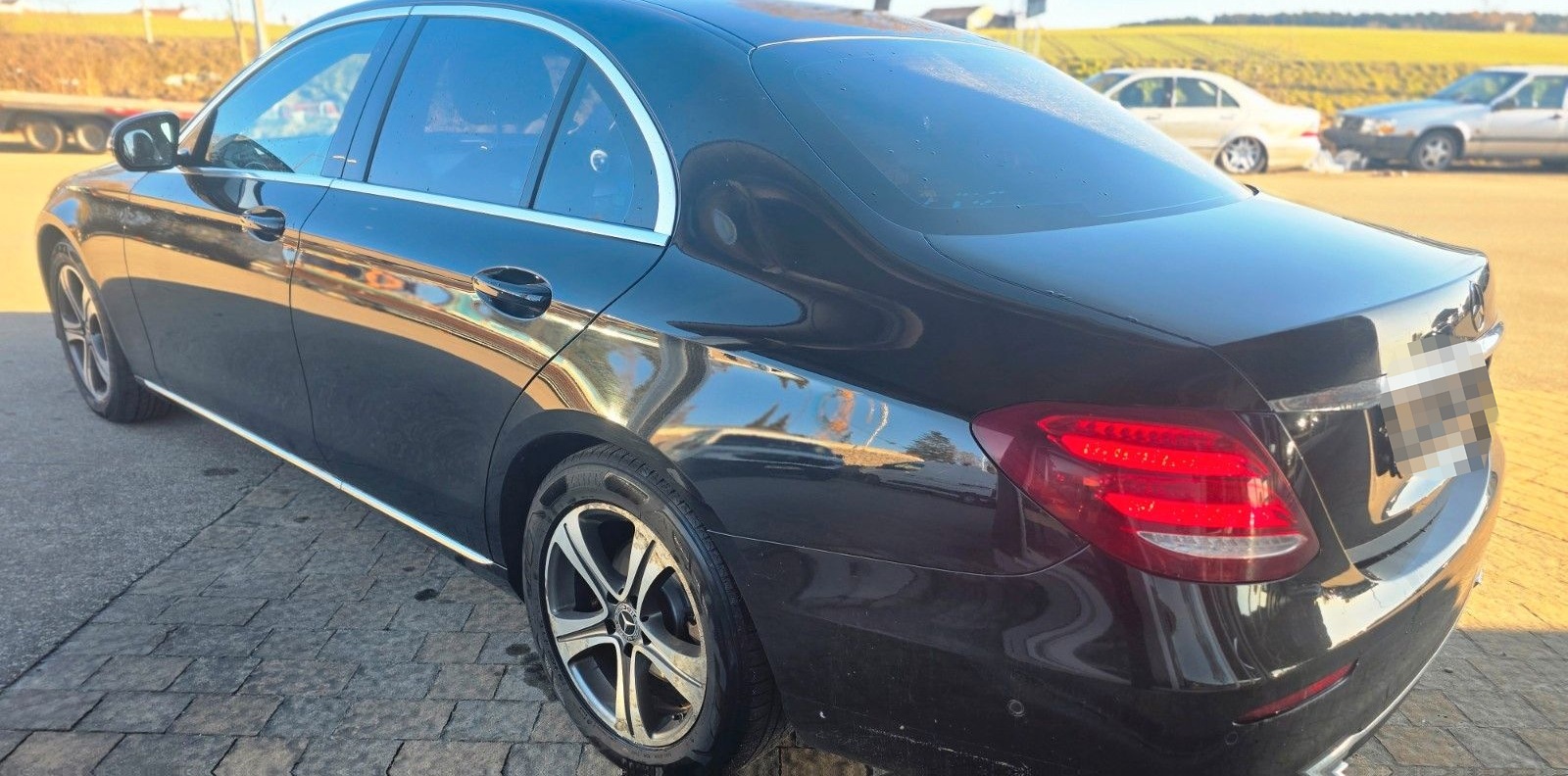 Mercedes-Benz E 220 E Limousine E 220 d-Autom-Navi-teilleder foto 7