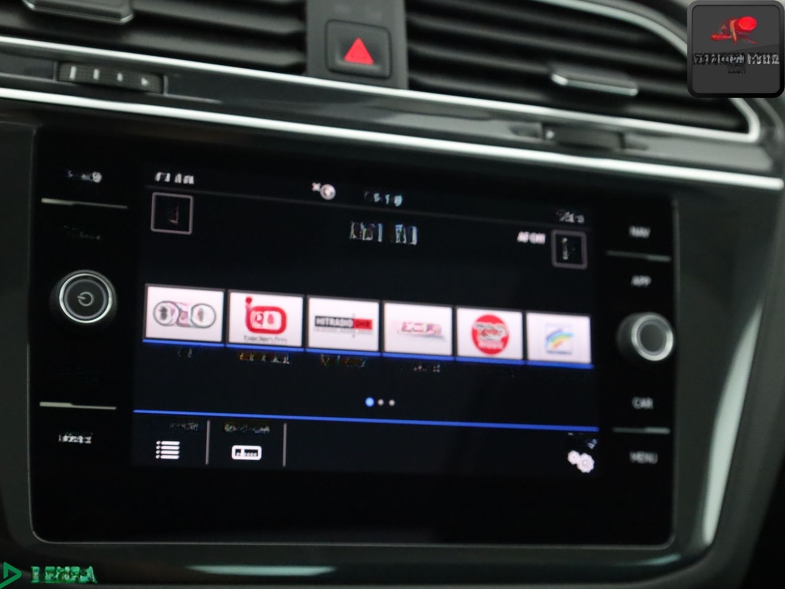 Volkswagen Tiguan 2.0 TSI 4M HIGHLINE STANDHEIZUNG,HUD,1.HD foto 22