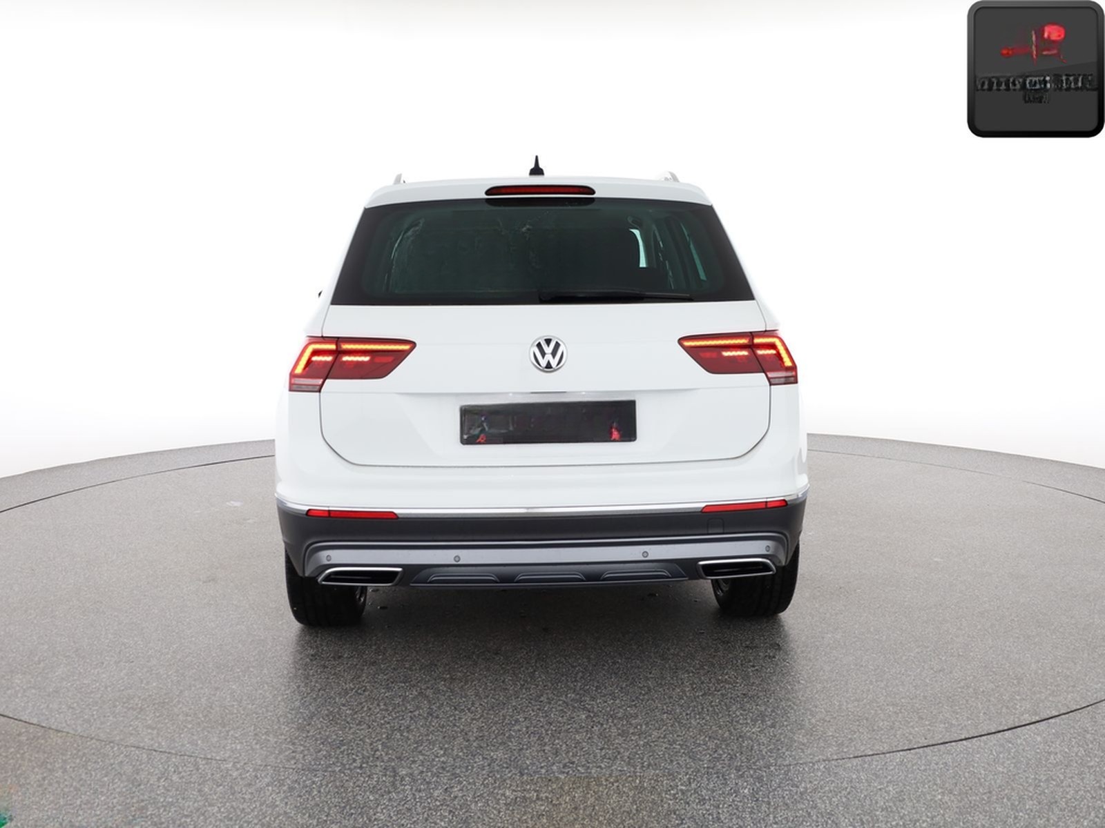 Volkswagen Tiguan 2.0 TSI 4M HIGHLINE STANDHEIZUNG,HUD,1.HD foto 4