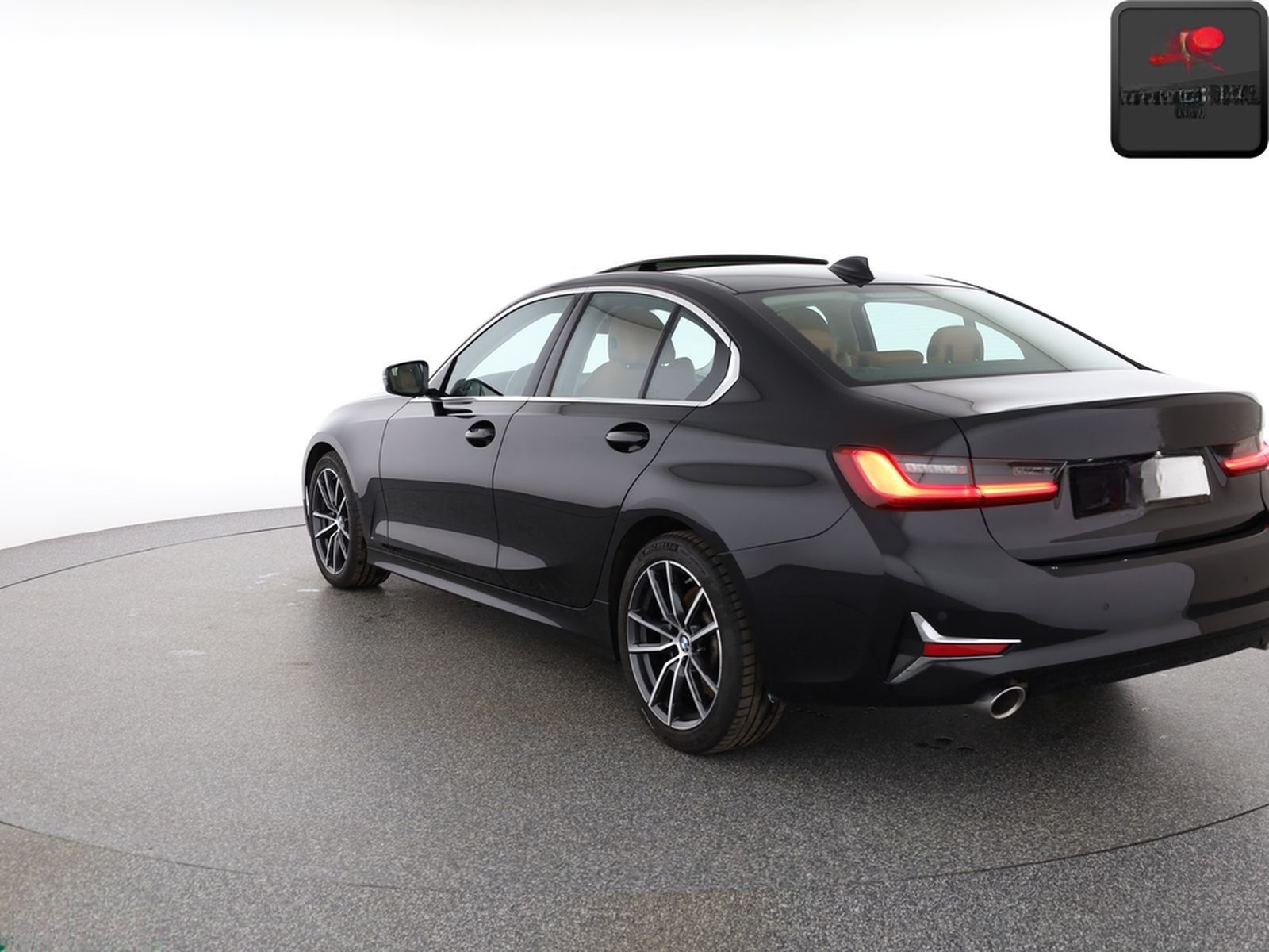 BMW 330 d LUXURY LINE GLASDACH,ACC,KEYLESS,TOTWINKEL foto 3