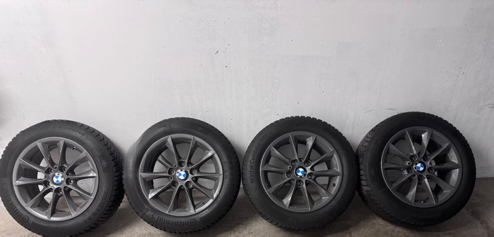 BMW 120i M Sport Aut. TÜV 01/28 8x Reifen neu foto 20