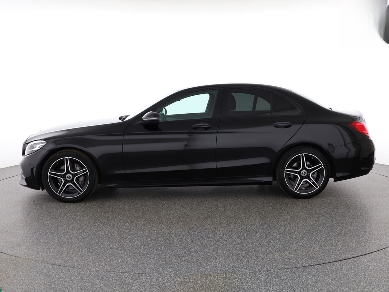 Mercedes-Benz C 180 3x AMG NIGHT,WIDE,KAMERA,TOTWINKEL,CARPLAY foto 2