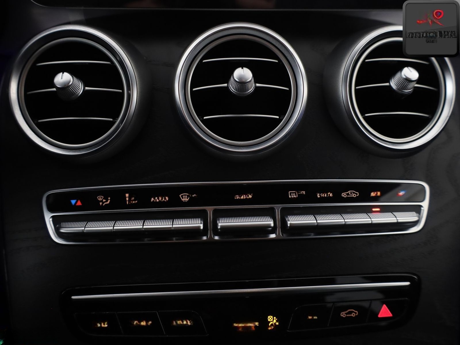 Mercedes-Benz C 180 3x AMG NIGHT,WIDE,KAMERA,TOTWINKEL,CARPLAY foto 20