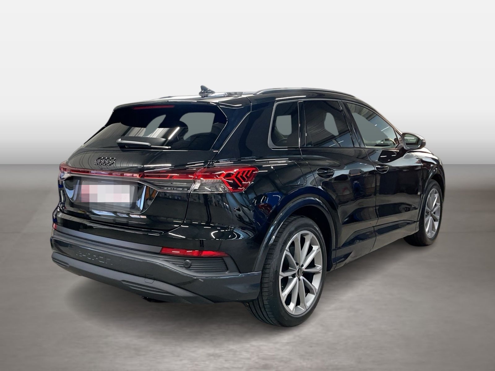 Audi Q4 45 e-tron ACC AHK AUT DynLicht Fernlichtass. foto 5