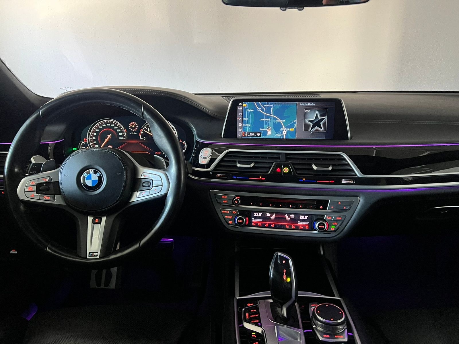 BMW 750 d xDrive M SPORT/LASER/TOP VIEW/MASSAGE/19% foto 2