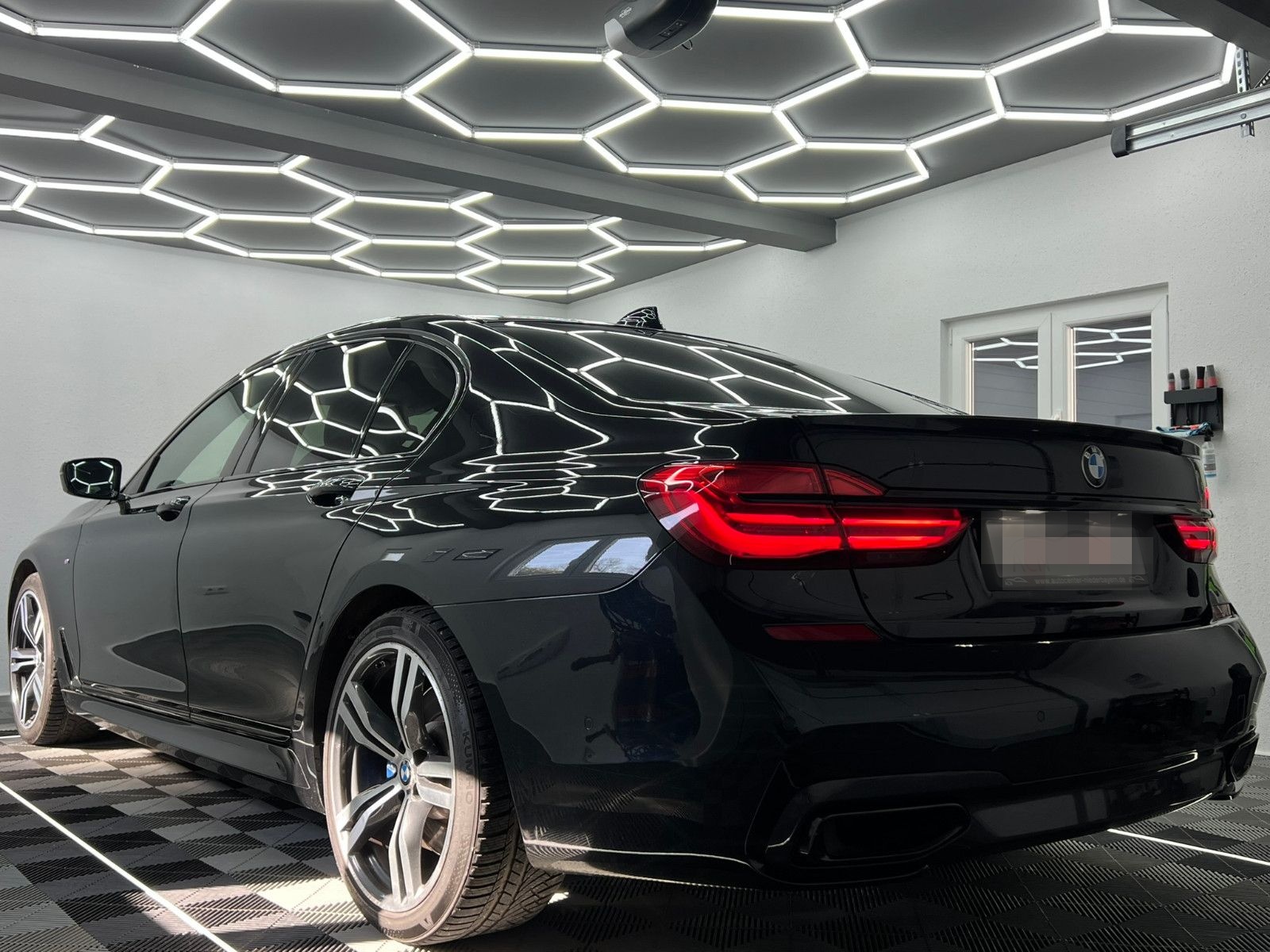 BMW 750 d xDrive M SPORT/LASER/TOP VIEW/MASSAGE/19% foto 12